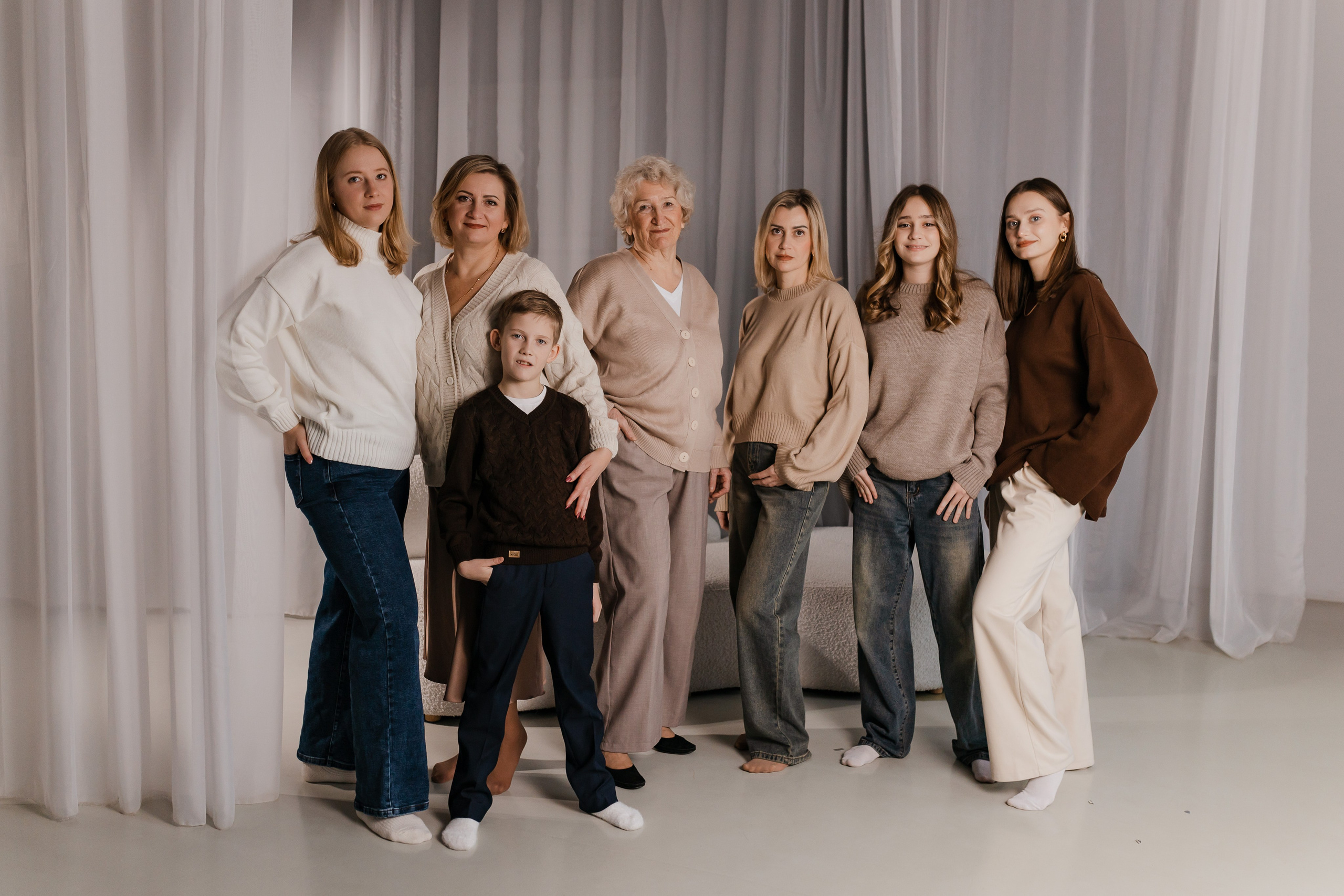 Любимая наша Бабушка). Семейный и детский фотограф в городе Подолск МО Крылова Ирина