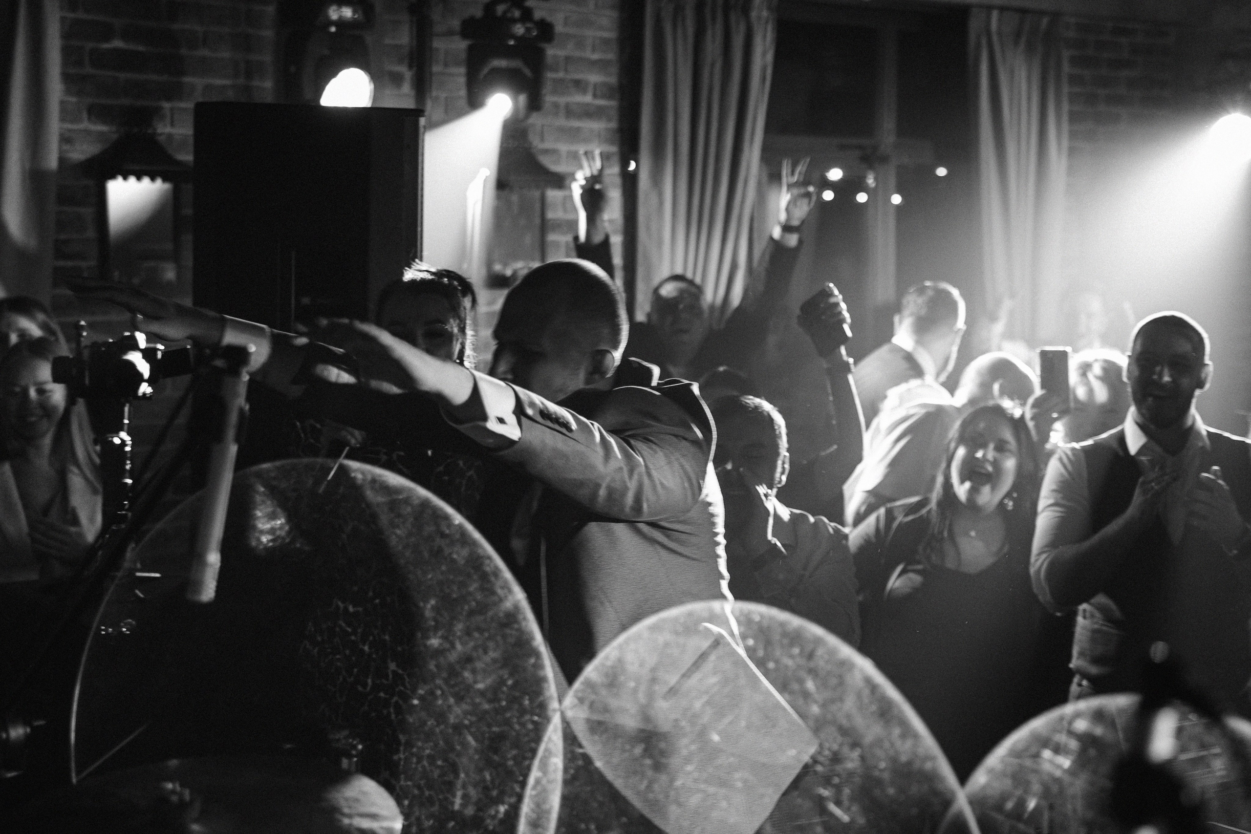 Золотая осень Андрея и Дарьи в Art Village Club. Свадебный фотограф Москва