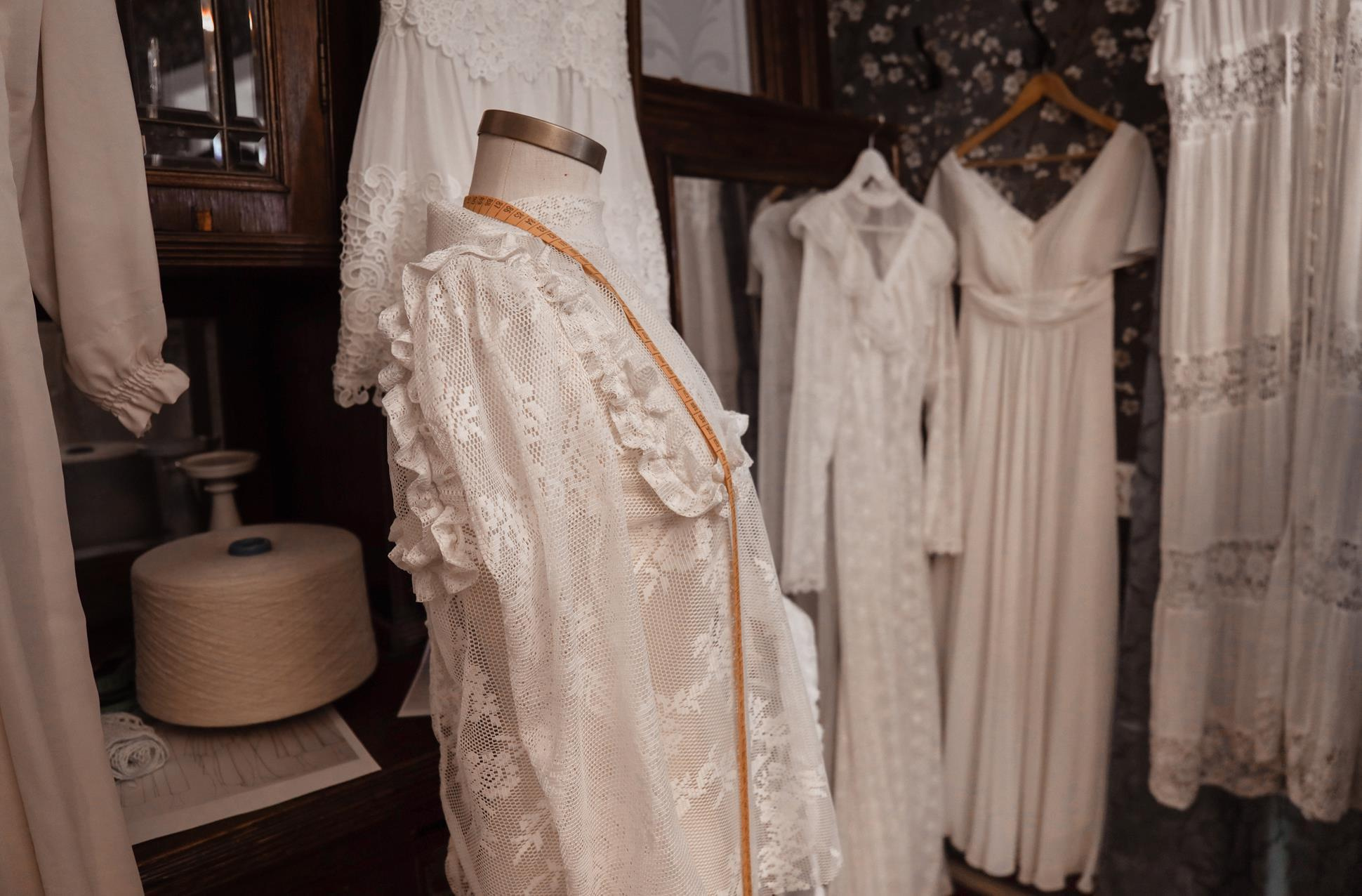 Швея. Алина Малышева, свадебный и семейный фотограф Москва