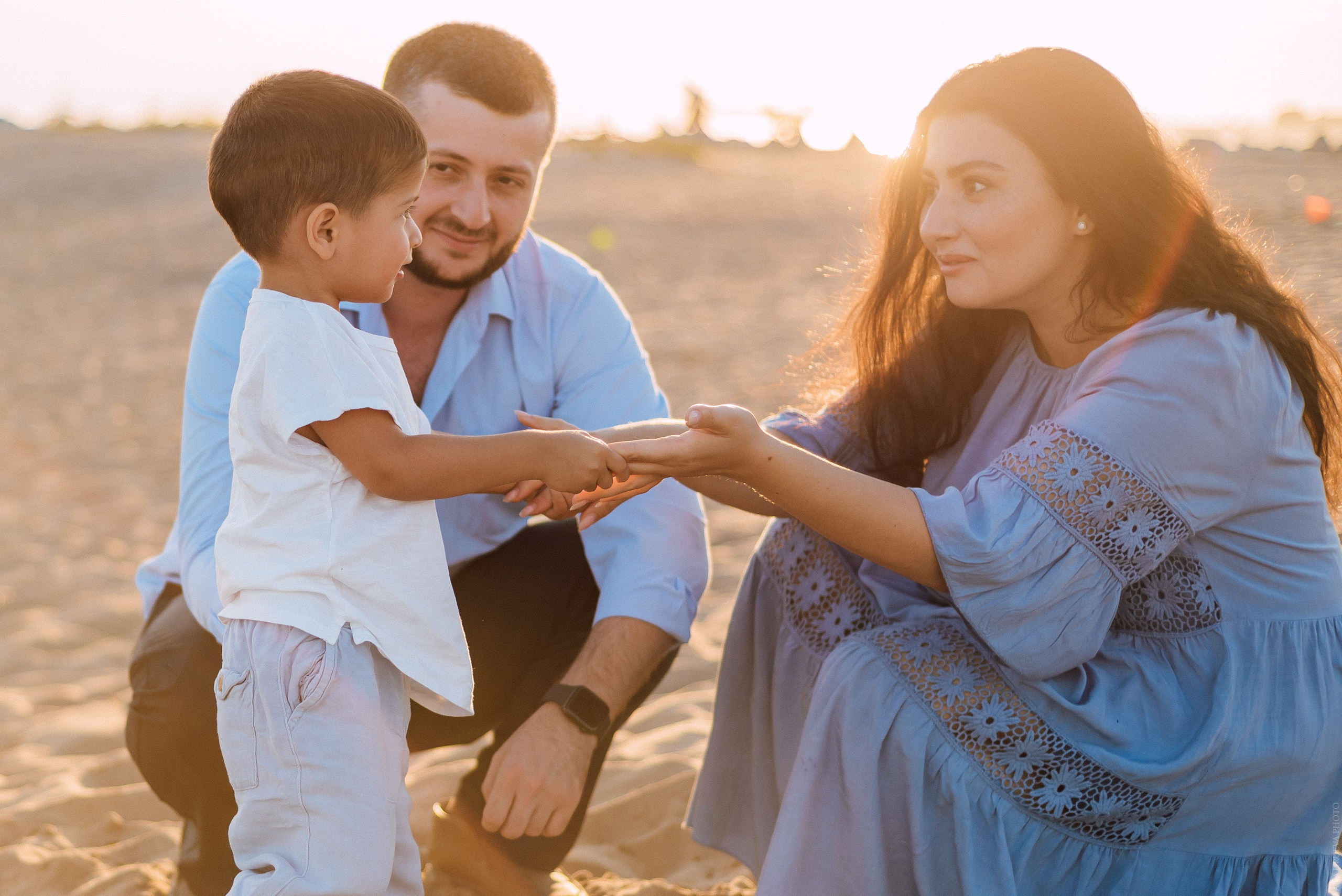Семейный вечер на пляже. Свадебный и контент- фотограф в Тольятти, Самаре, Москве Яна Уруева