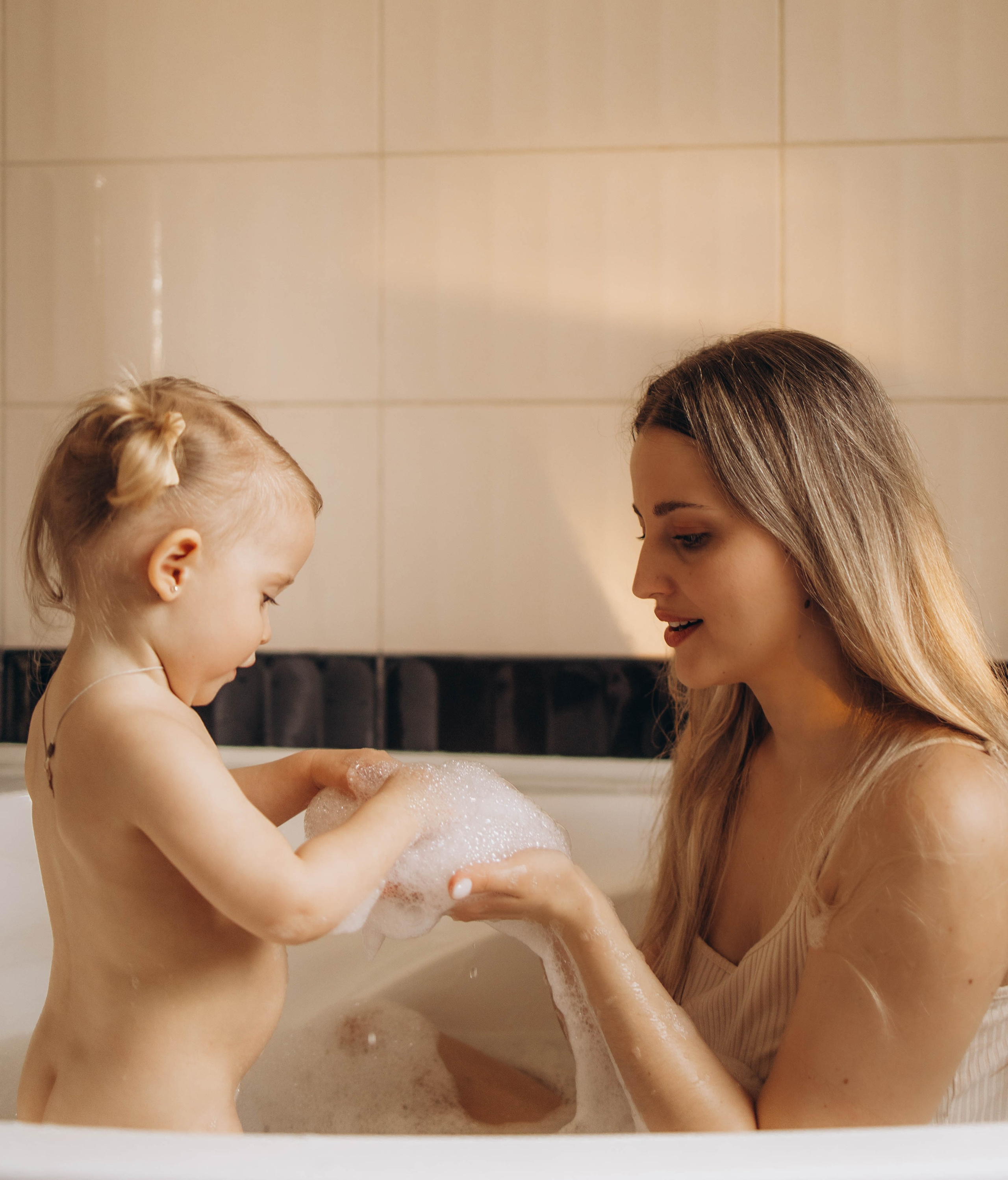 Вика и Анюта. Фотограф Алевтина Матешук