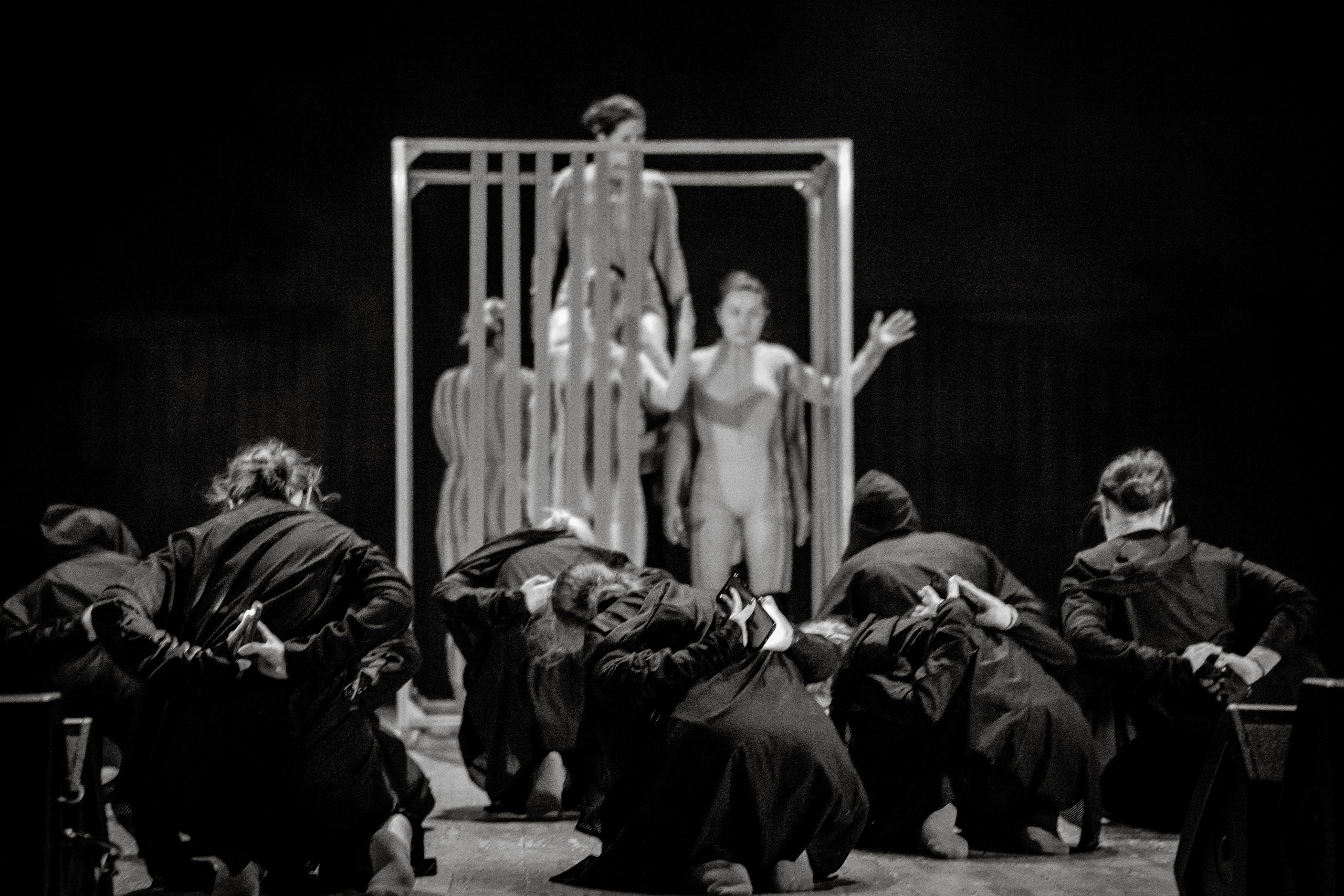 Baccarat Спектакль «Интенция» 10 / 2024. ФОТОГРАФ ЕКАТЕРИНБУРГ