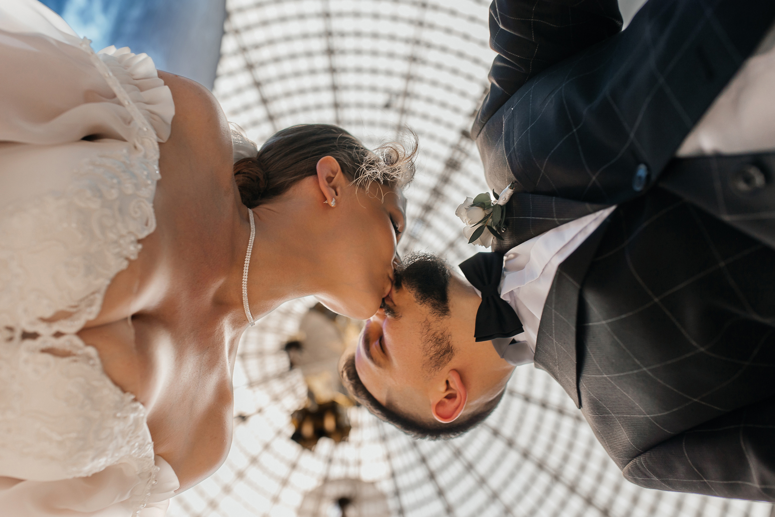 Регистрация брака в павильоне Космос на ВДНХ