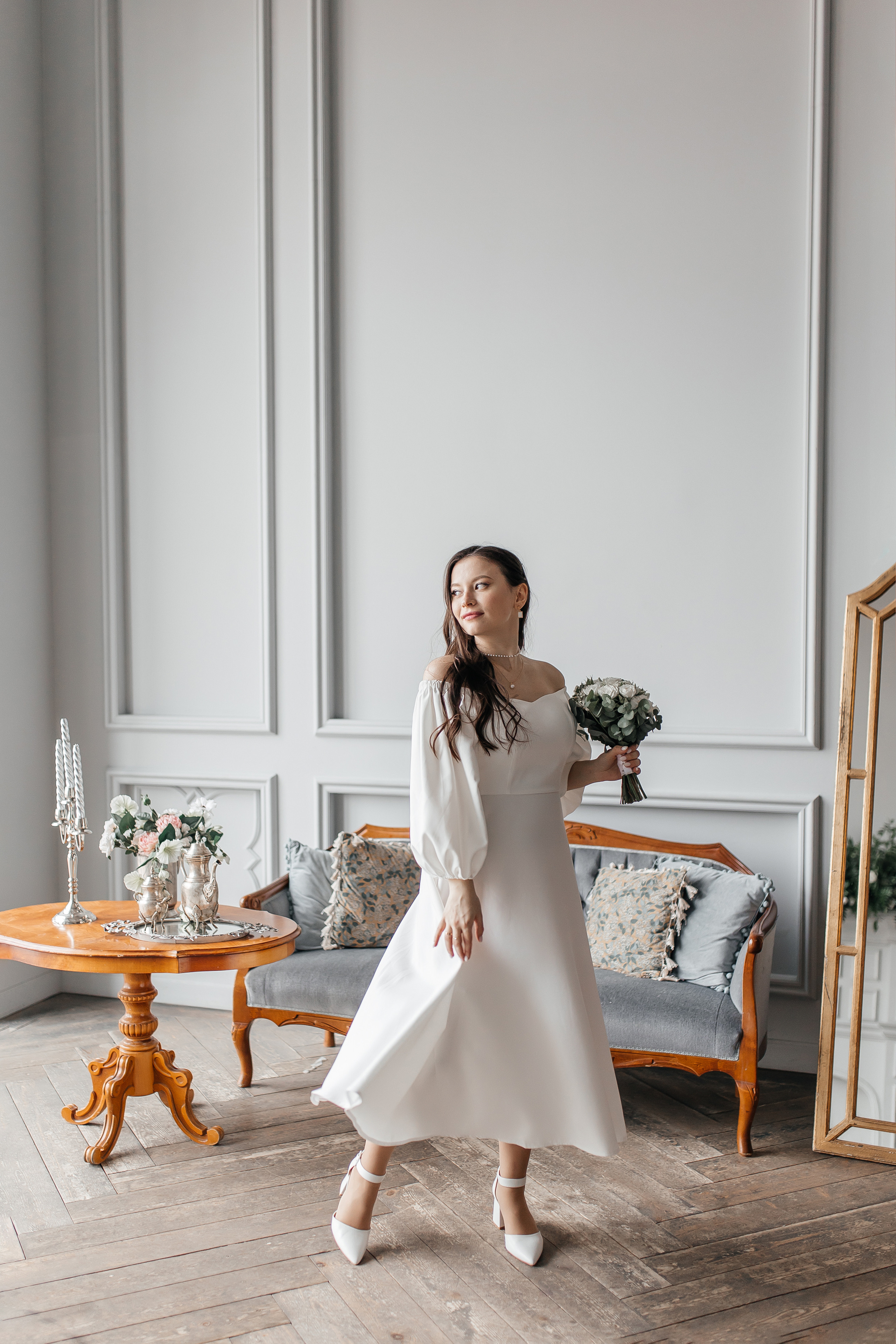 Свадебная фотосессия в студии. Свадебный фотограф в Москве Дарья Олендарёва