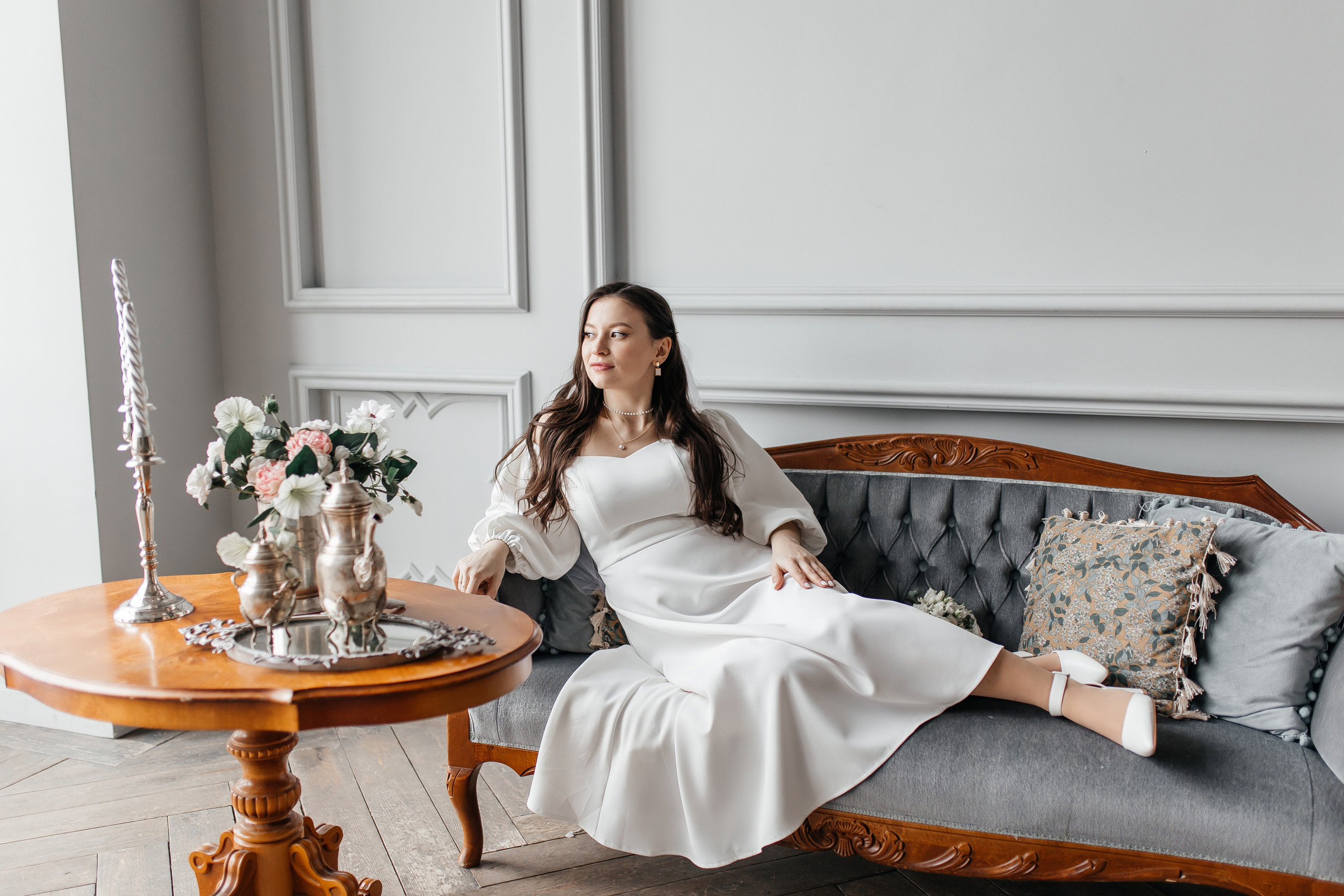 Свадебная фотосессия в студии. Свадебный фотограф в Москве Дарья Олендарёва