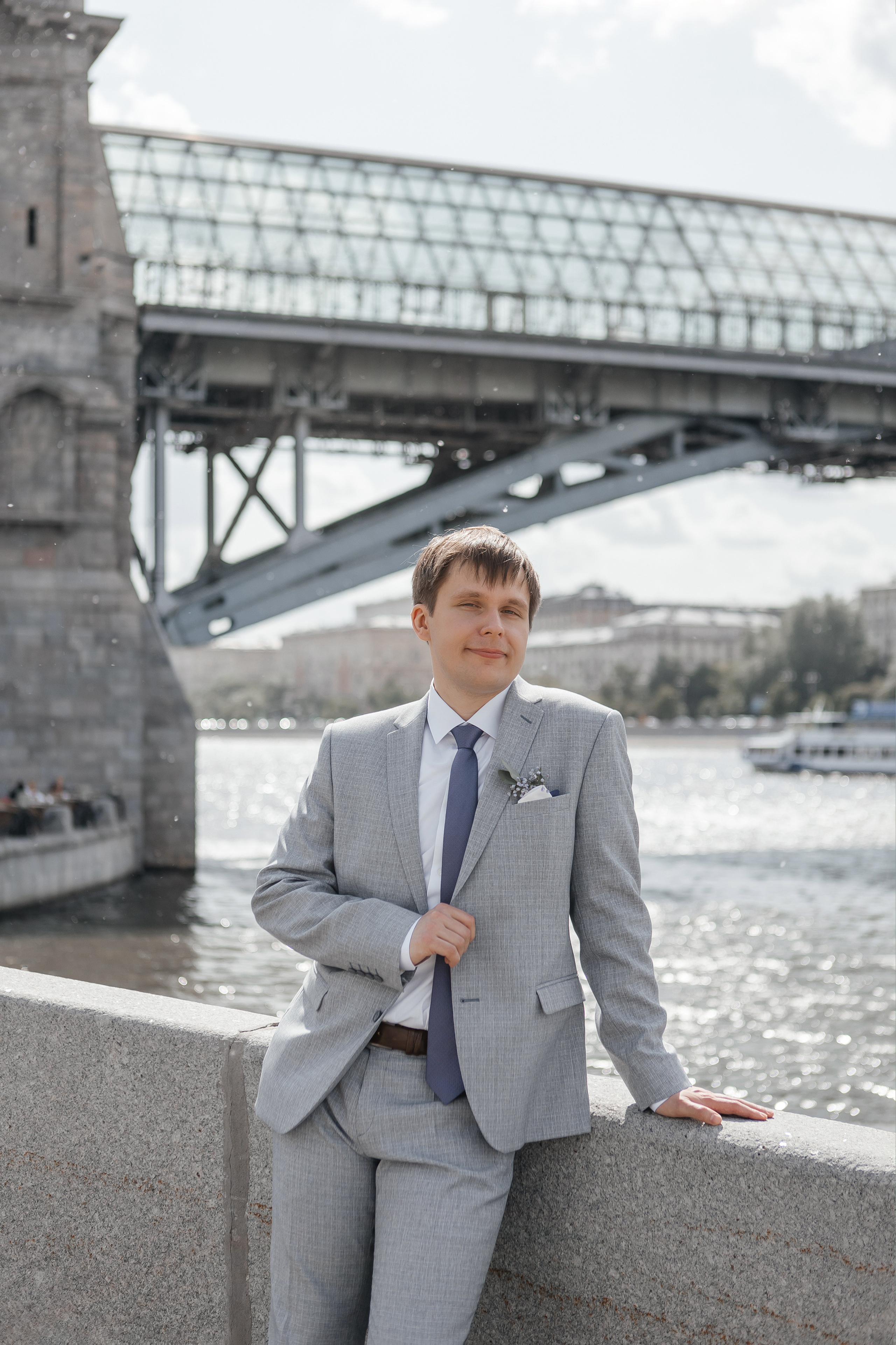 Свадебная фотосессия в парке Горького. Свадебный фотограф в Москве Дарья Олендарёва