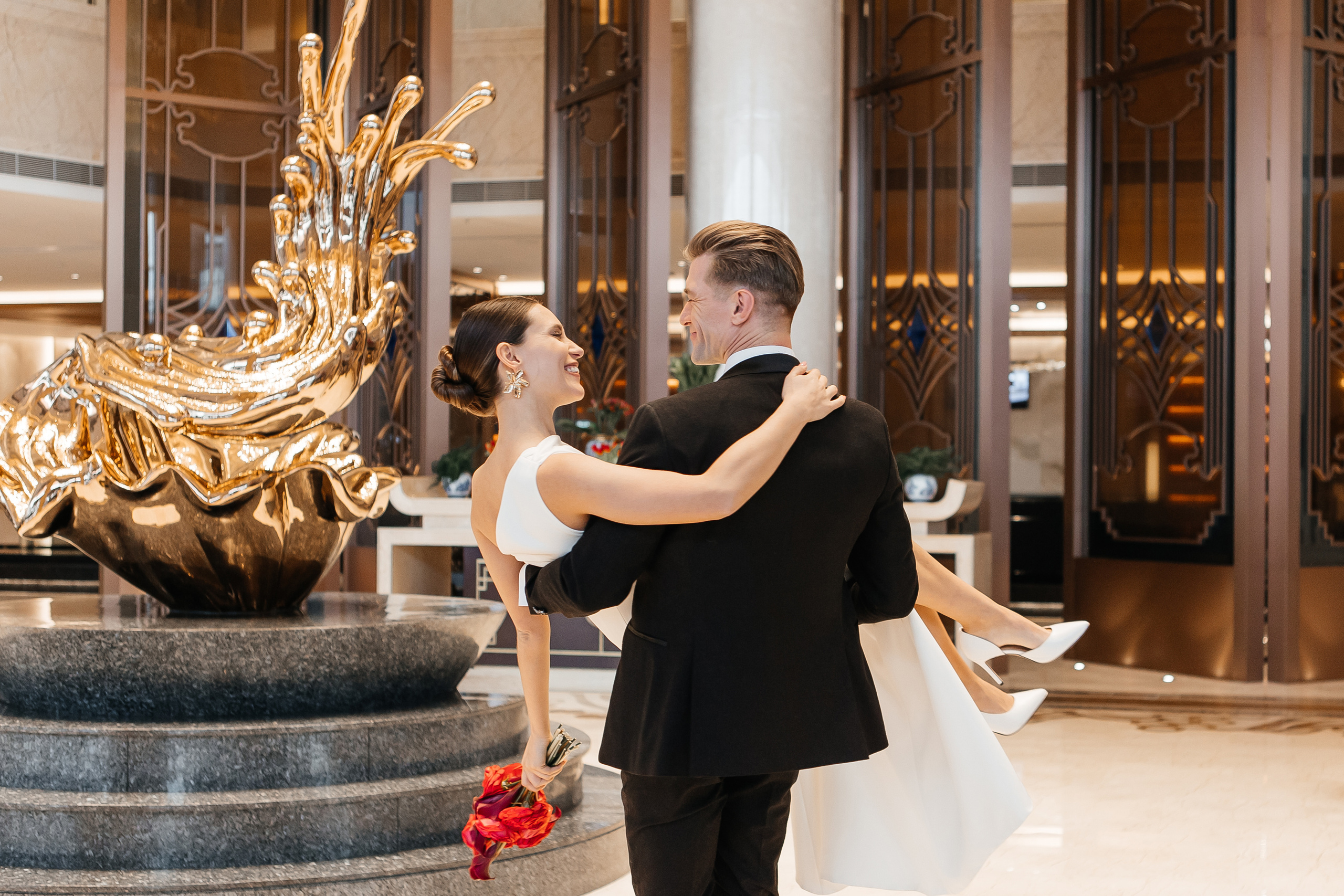 Свадебная фотосессия в отеле Soluxe hotel Moscow