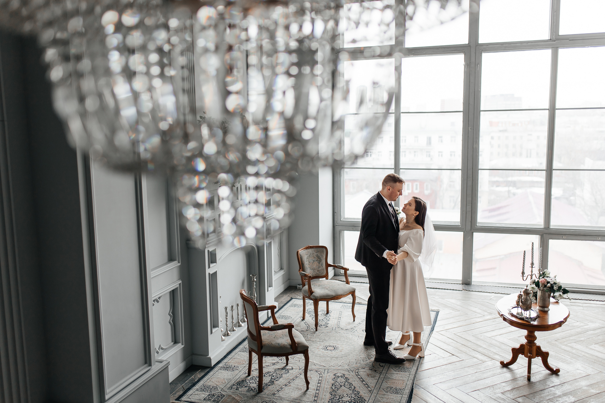 Свадебная фотосессия в студии. Свадебный фотограф в Москве Дарья Олендарёва