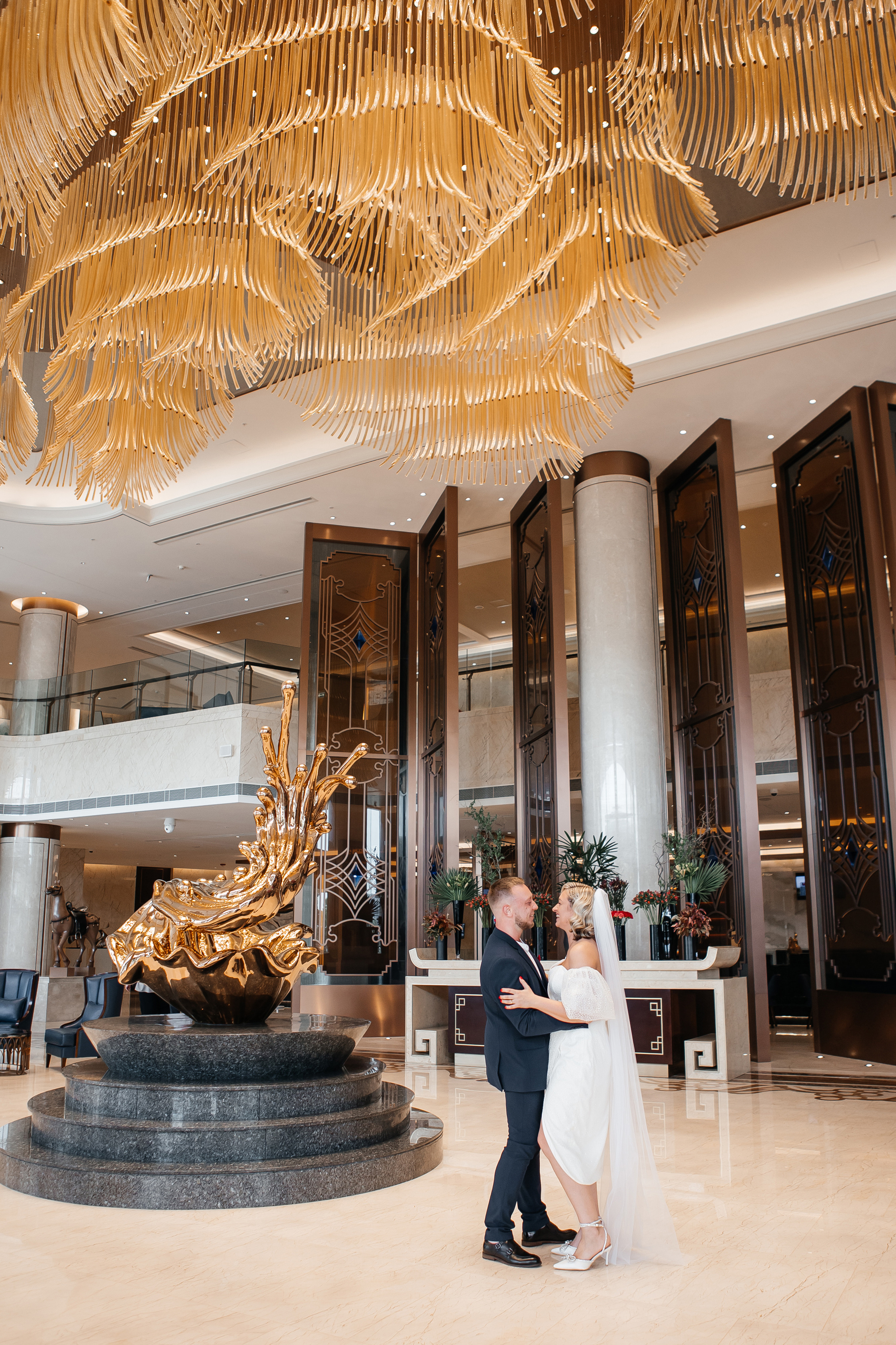 свадебная фотосессия в отеле soluxe hotel moscow