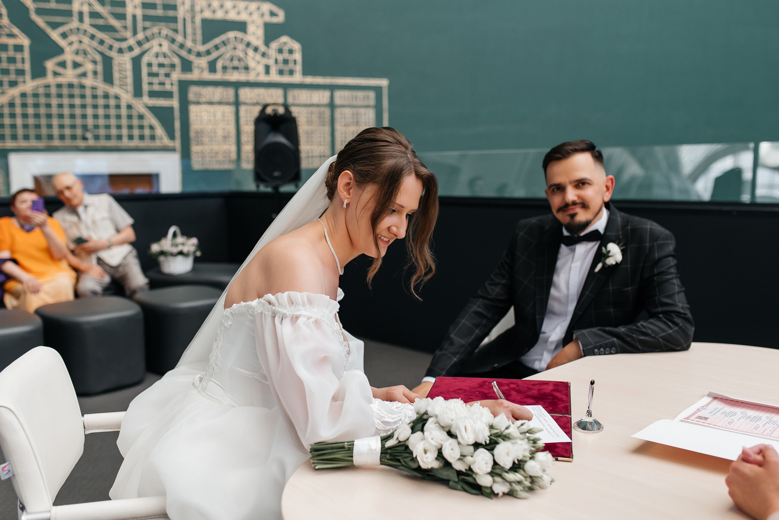 Регистрация брака в павильоне Космос на ВДНХ