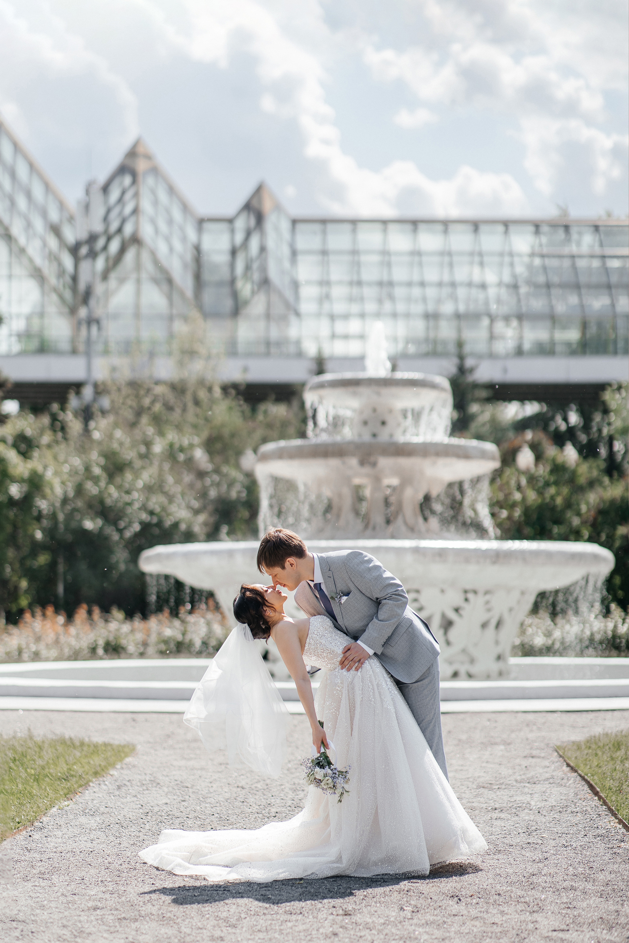 Свадебная фотосессия в парке горького