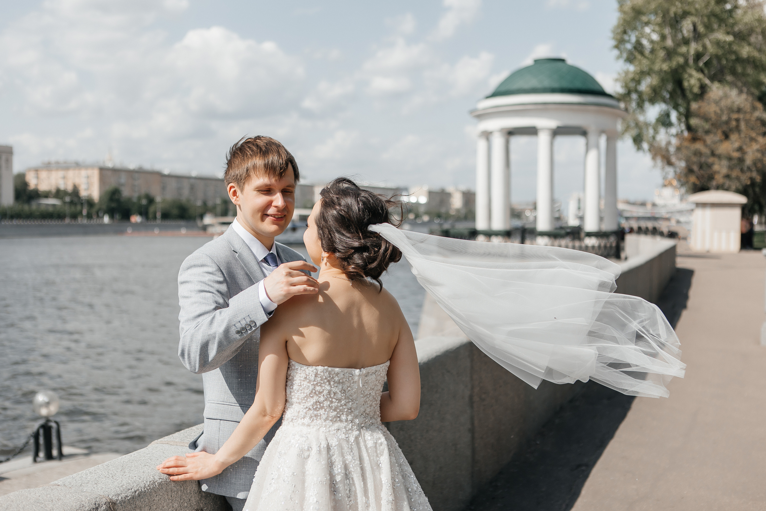 Свадебная фотосессия в парке горького