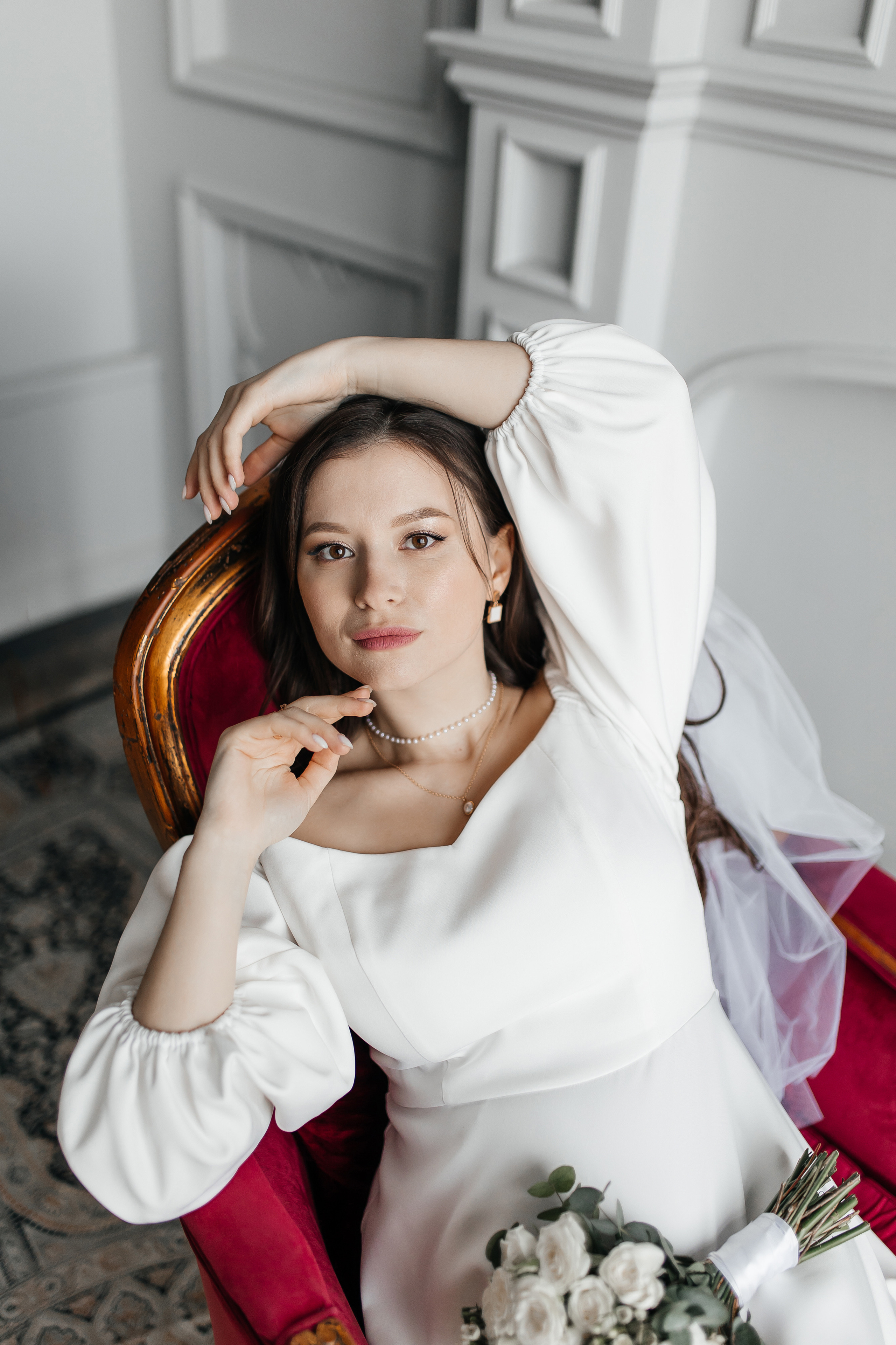 Свадебная фотосессия в студии. Свадебный фотограф в Москве Дарья Олендарёва