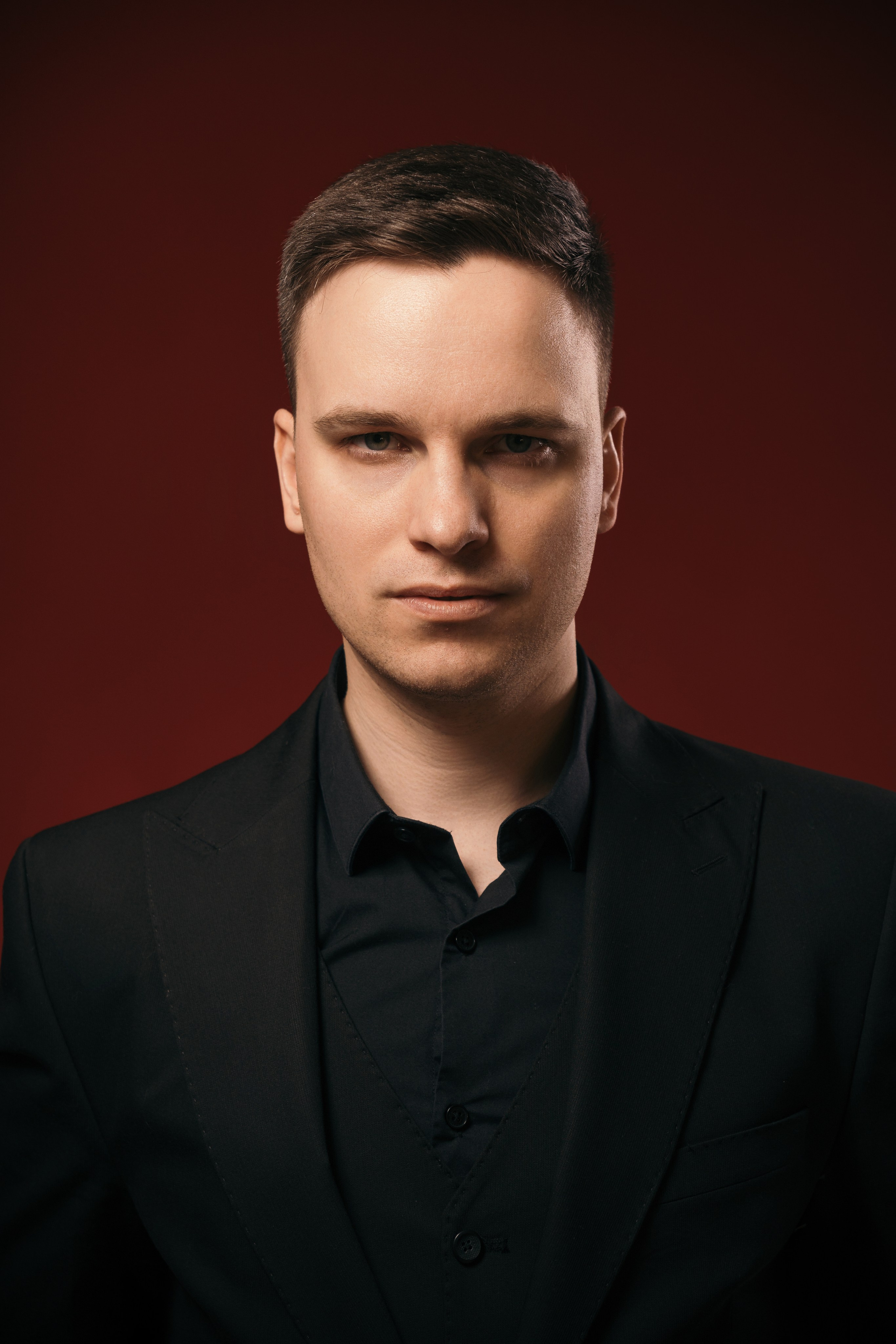 Деловой портрет. Главная