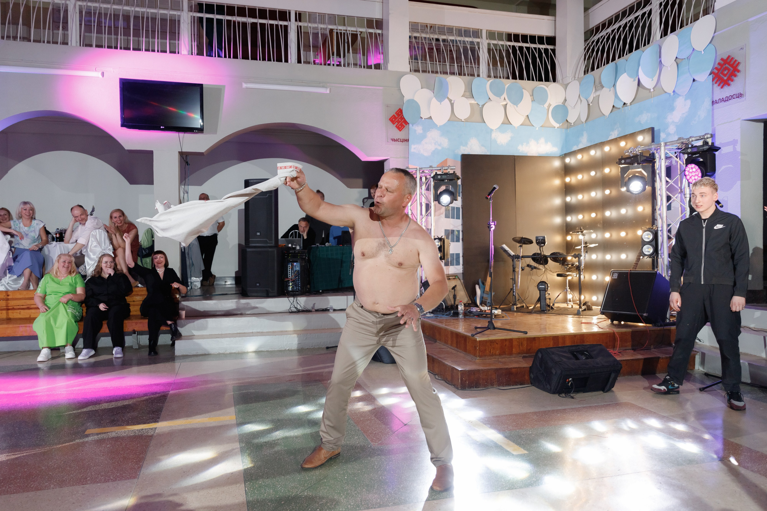 Школьный выпускной 2023 год в Минске. Свадебный фотограф в Минске/Беларуси Сергей Спиридонов