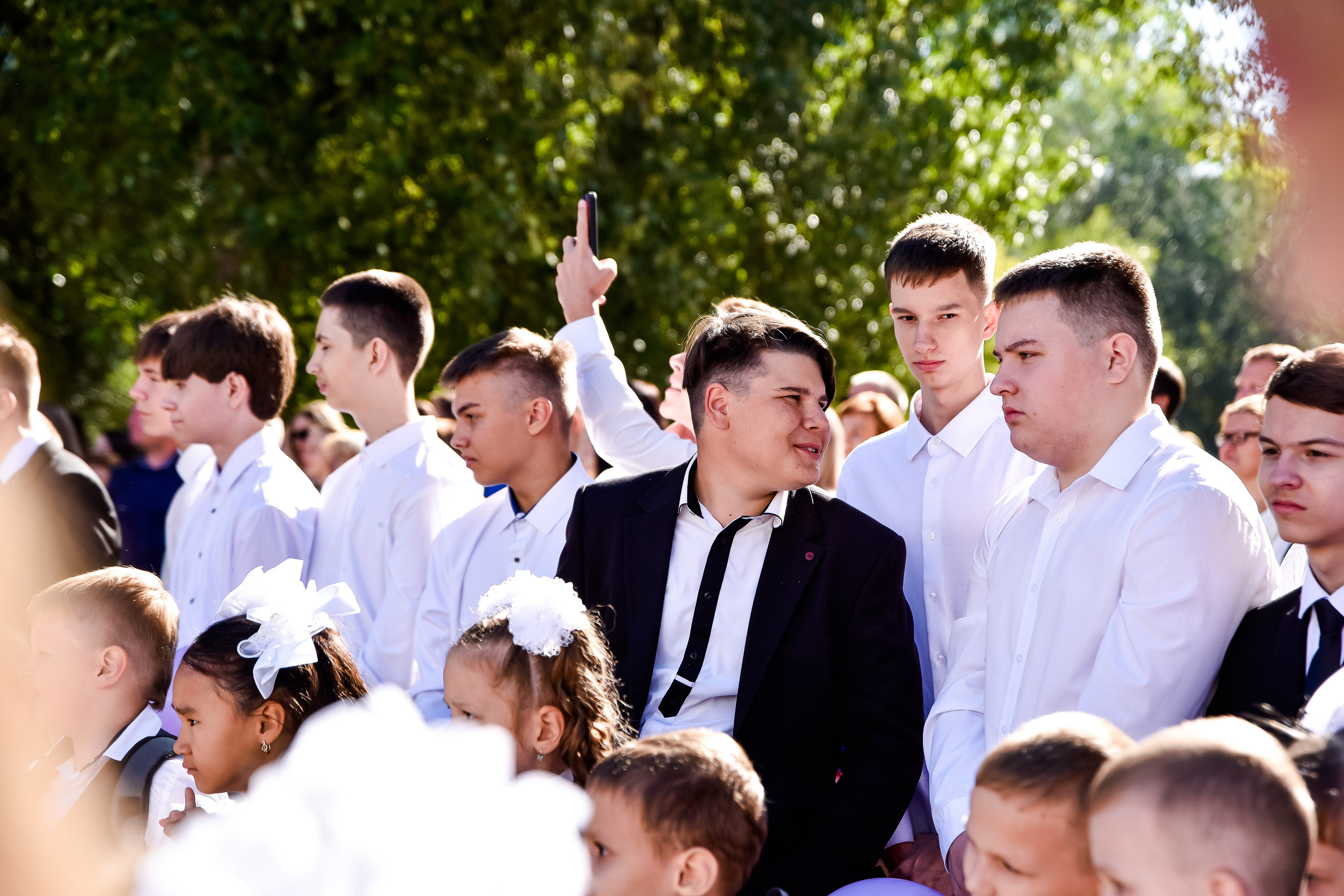 Линейка в школе № 49