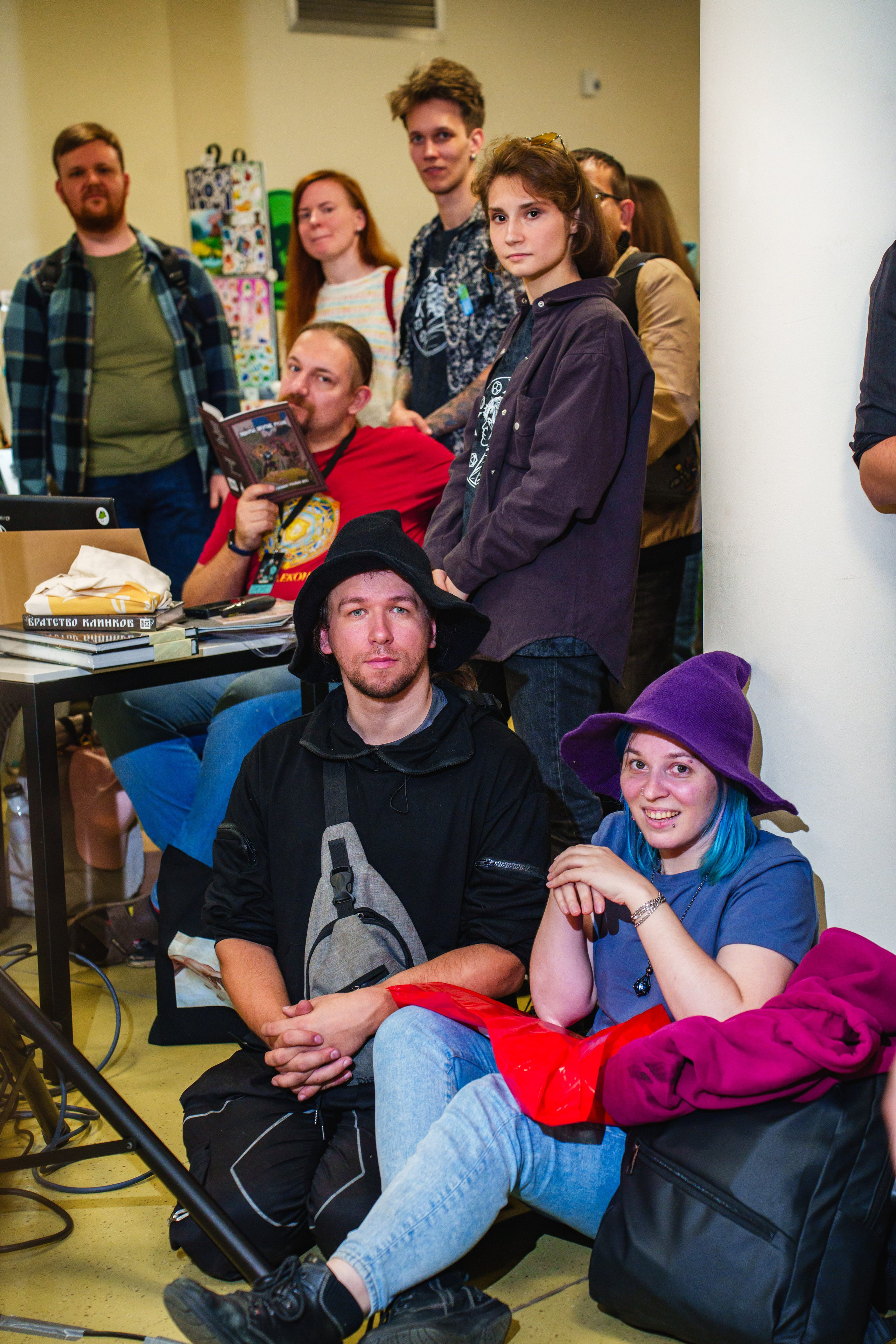 Living room studio. Ролекон 24. Великолепный фотограф Александр Захарченко