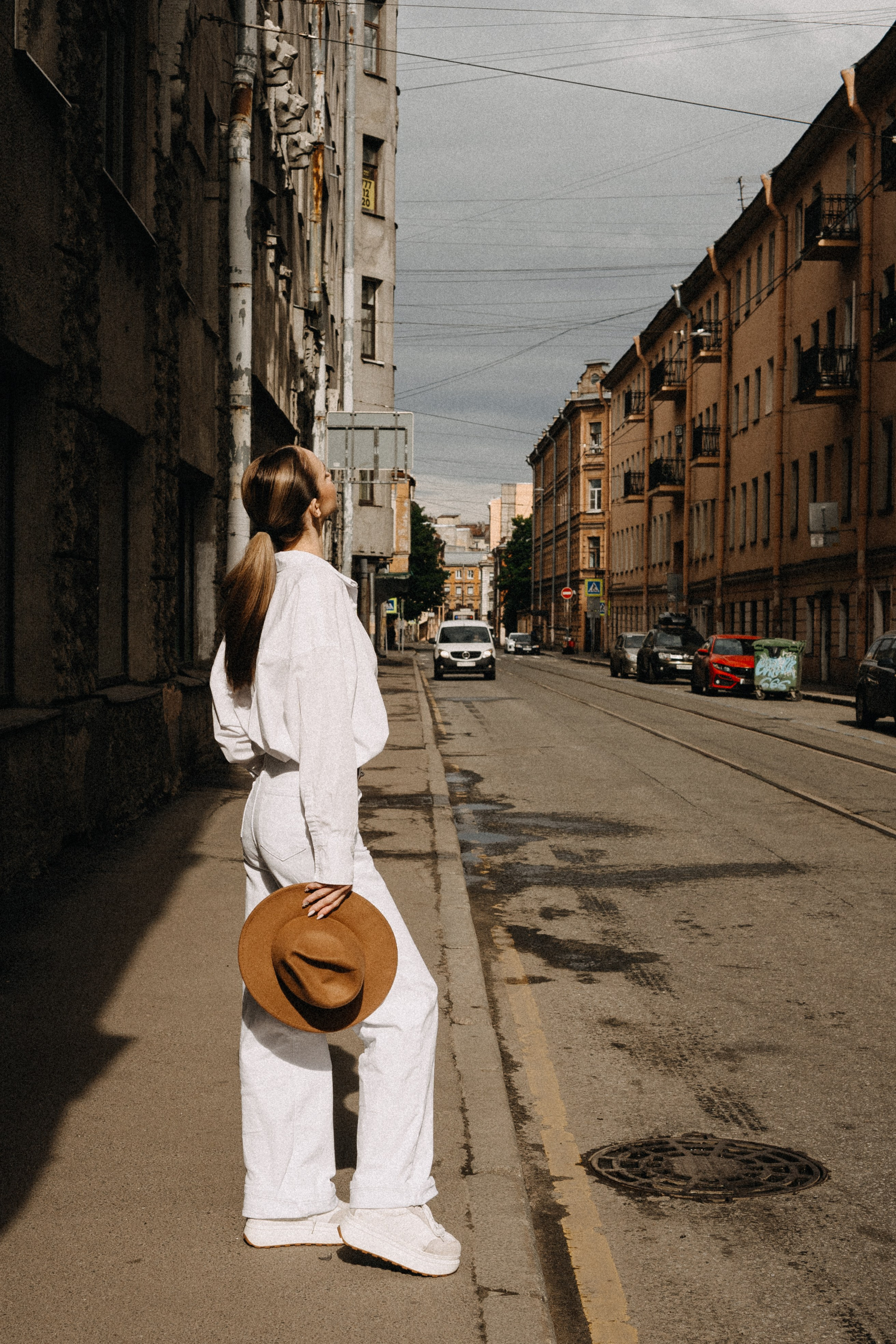 МЫ ГУЛЯЛИ ПРО КРЫШАМ ПИТЕРА. Профессиональный фотограф, Санкт-Петербург — Виктория Богомолова