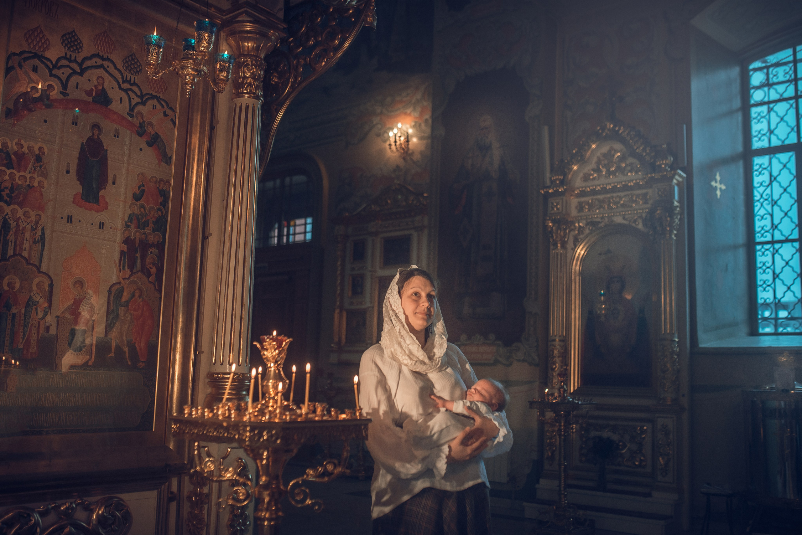 Таинство крещения Тихона. Фотограф на крещение в Саратове Марина Грушина