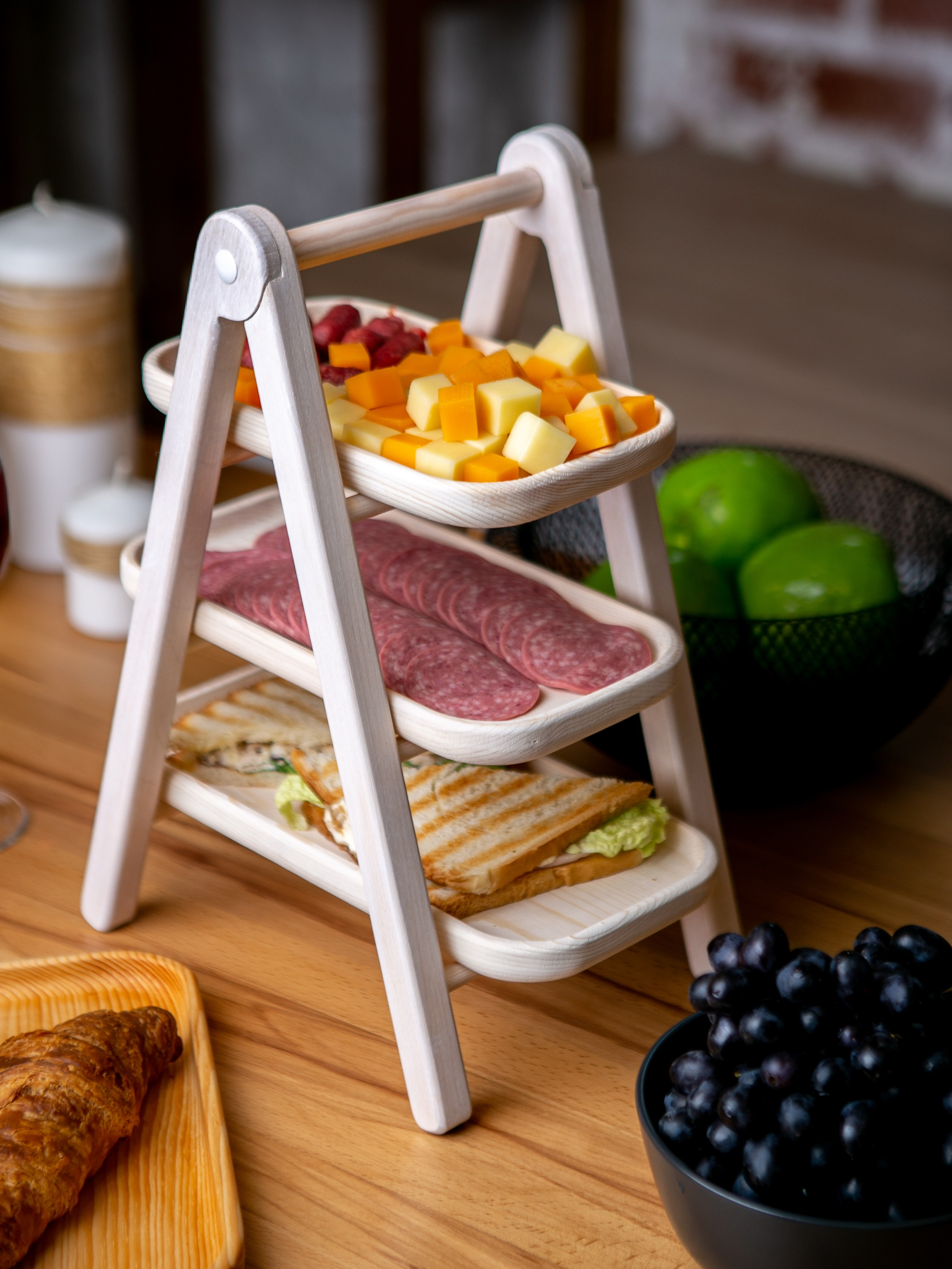 Подносы и этажерки. Контент фотограф, съемка для маркетплейсов, фуд съемка и репортажи в Новосибирске Ралия Галеева