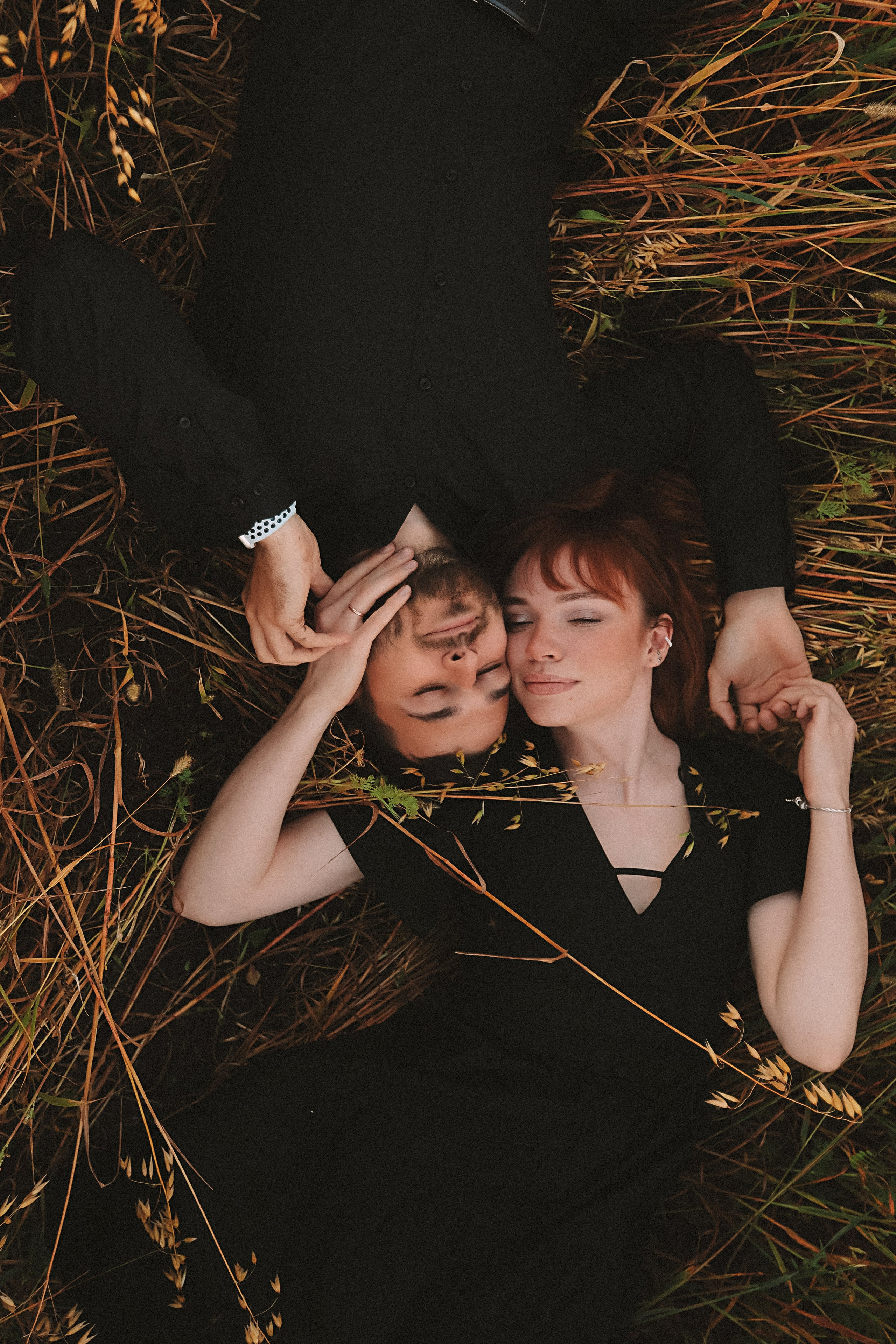 Поле. Семейный фотограф Тюмень, фотограф на роды Салмина Мария