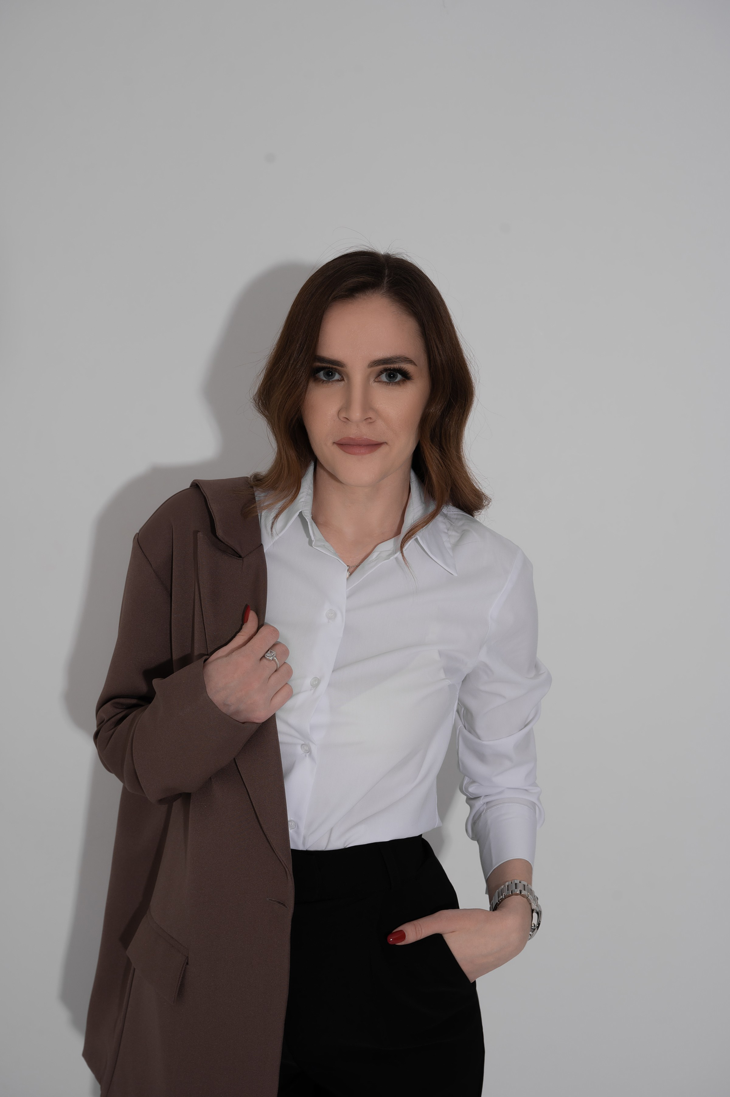 Катя чердак. Наставник по мобильной съемке и фотограф Тула Новомосковск