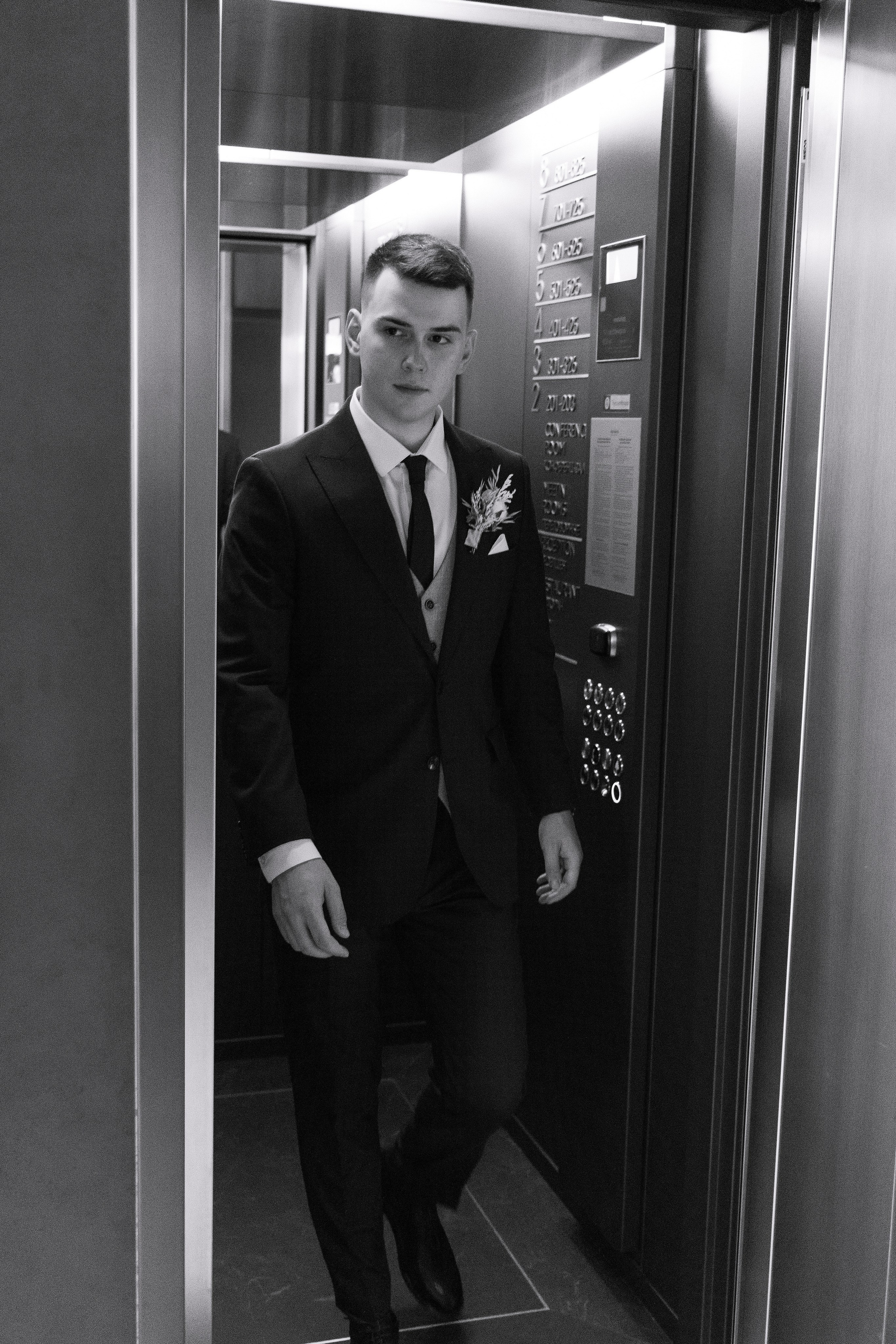 Свадьба в отеле Movenpick. Свадебный фотограф и видеограф в Москве, Виктор Архилюк