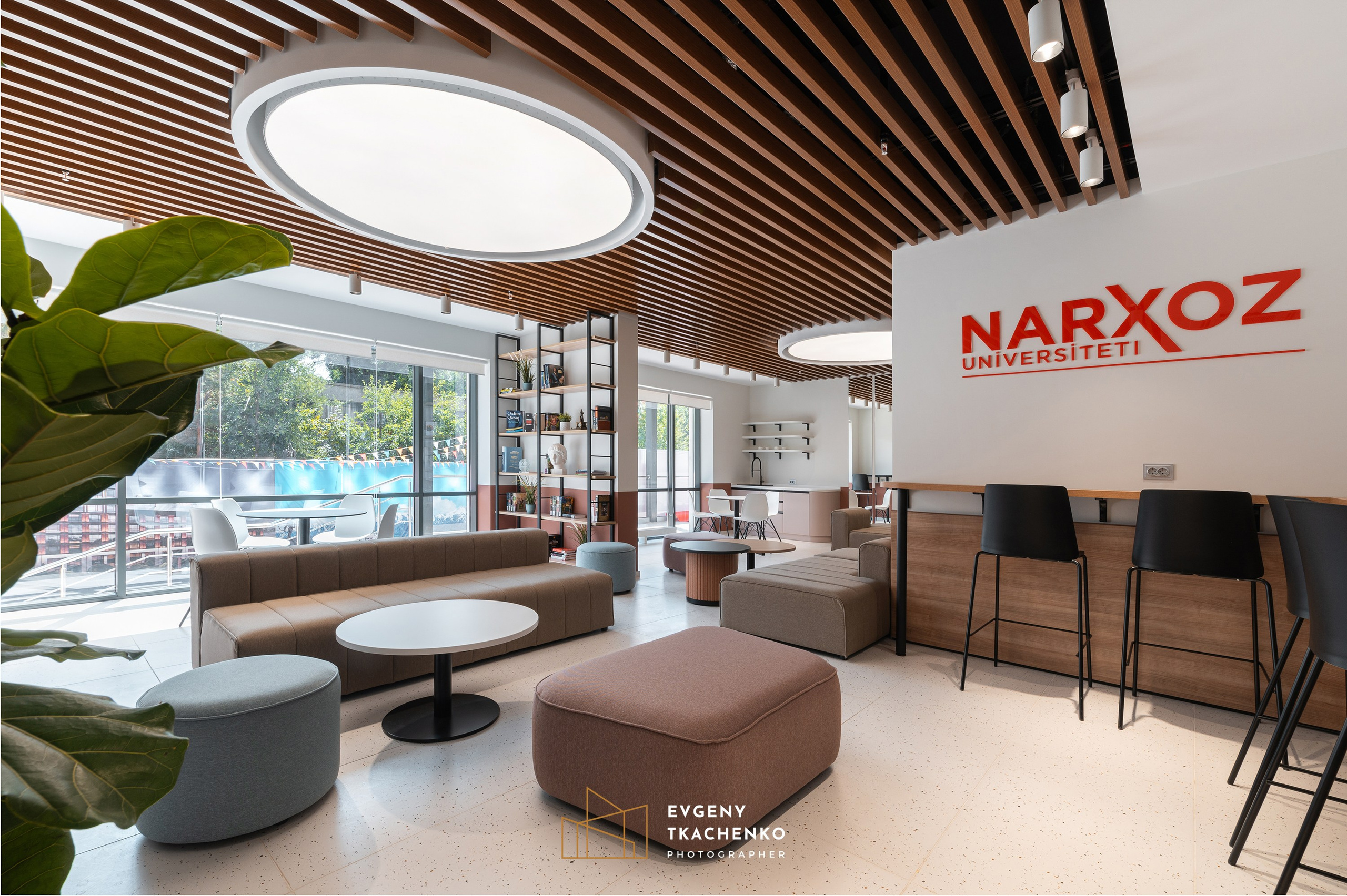 Общежитие университета NarXoz в Алматы. Архитектурный и интерьерный фотограф в Казахстане