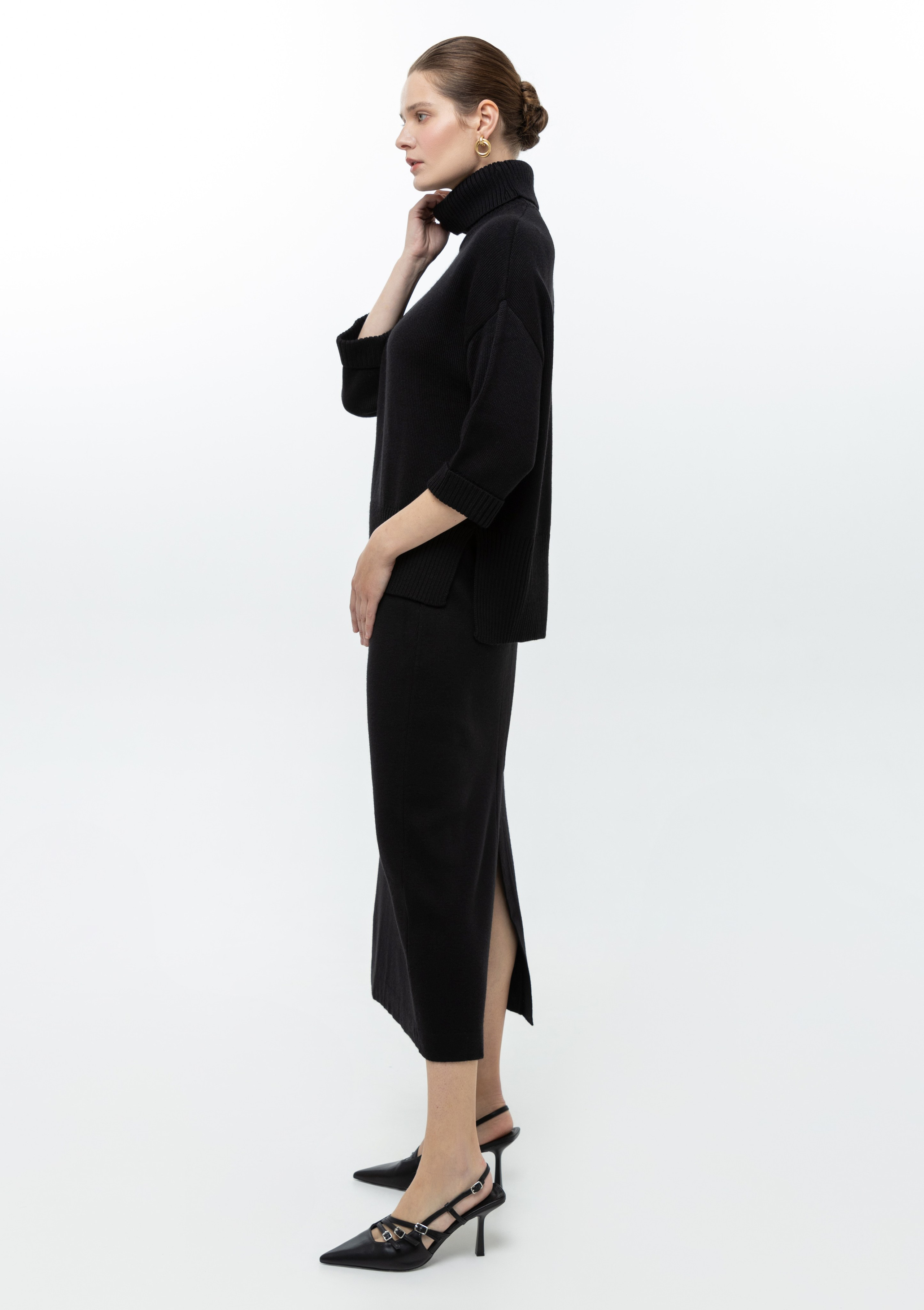 Каталог. Верхняя одежда + трикотаж бренда. 4ч,. Визажист для брендов, Фэшн продюсер Олеся Глушкова