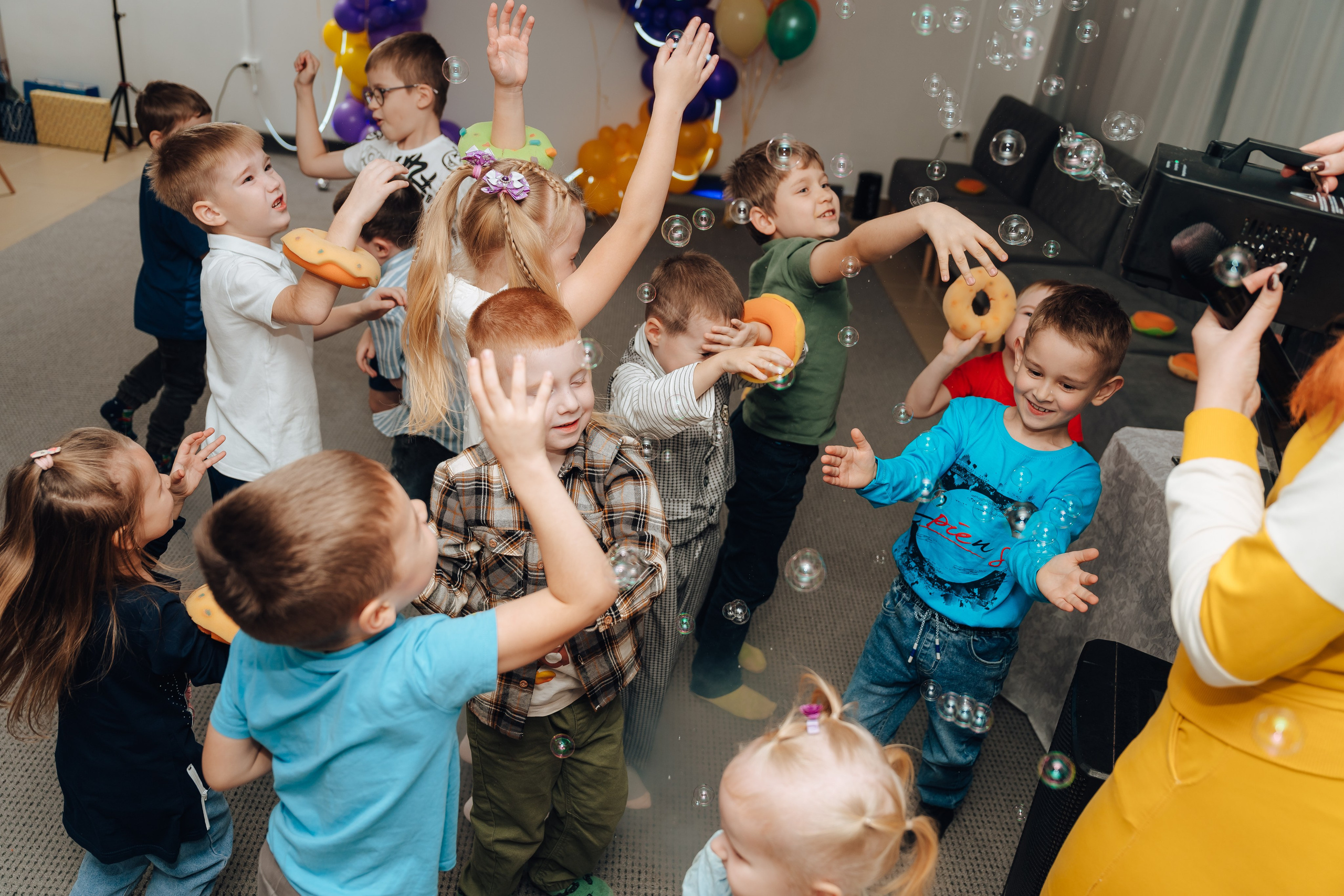 Праздник Матвея Мультифокс. Детский и семейный фотограф Катерина Мишина