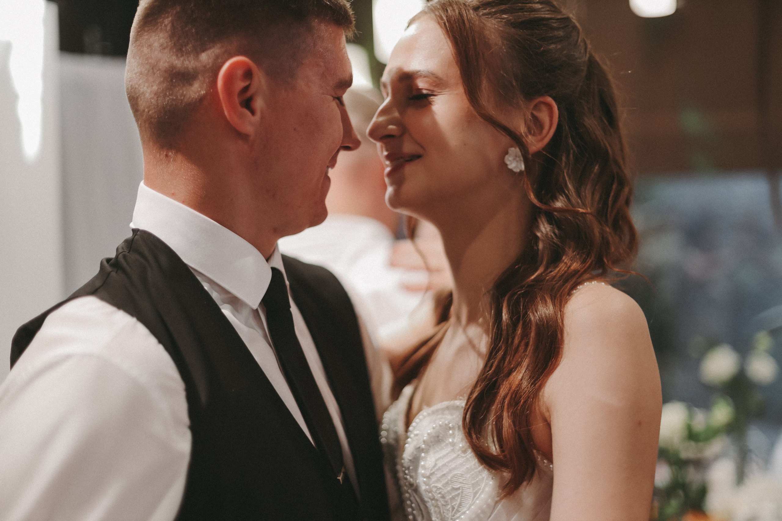 «А покажите съемку банкета)». Главная