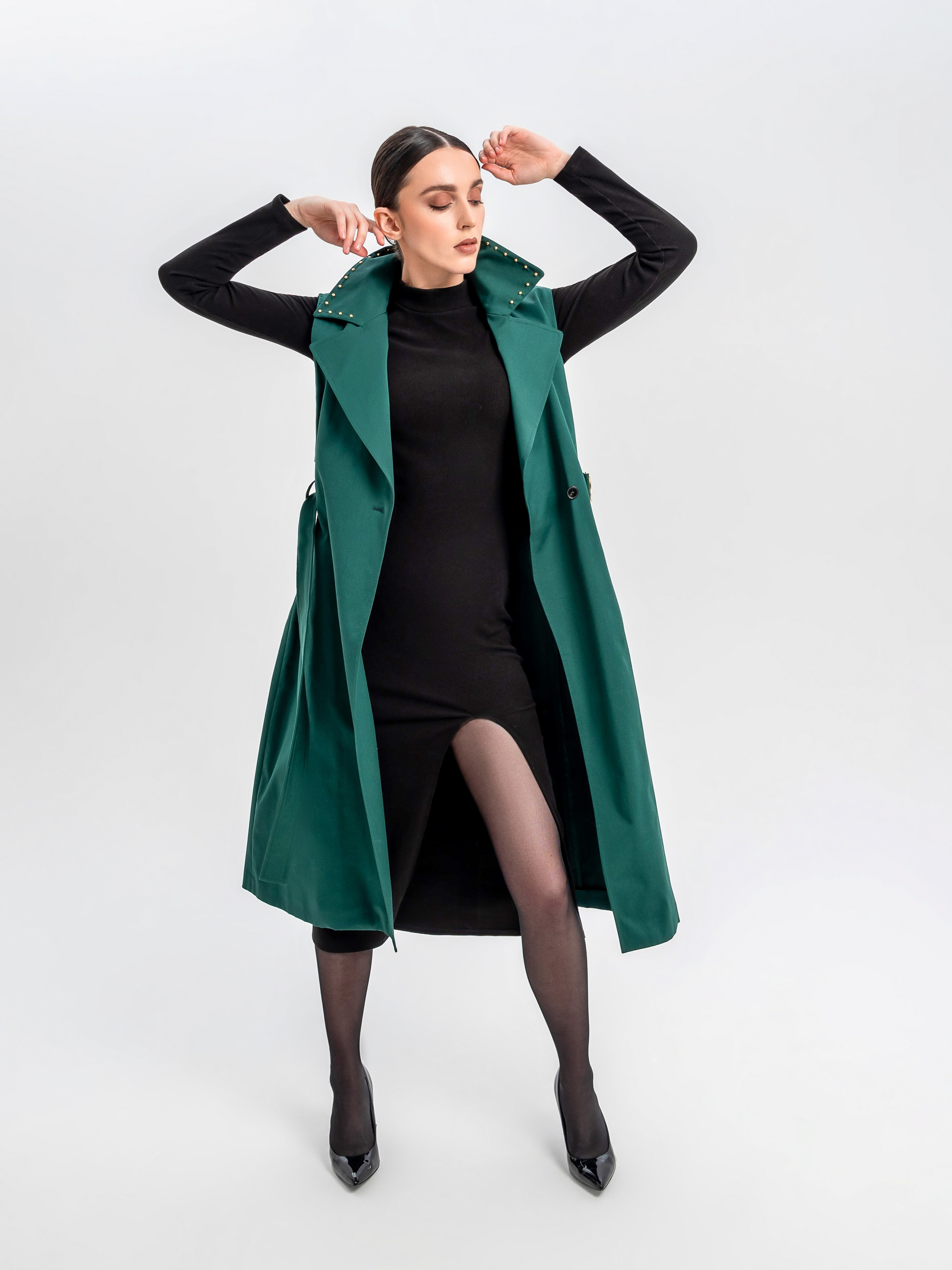 Оксана К. Экскл. Фото и видео продакшн в Москве — съемка для брендов и маркетплейсов