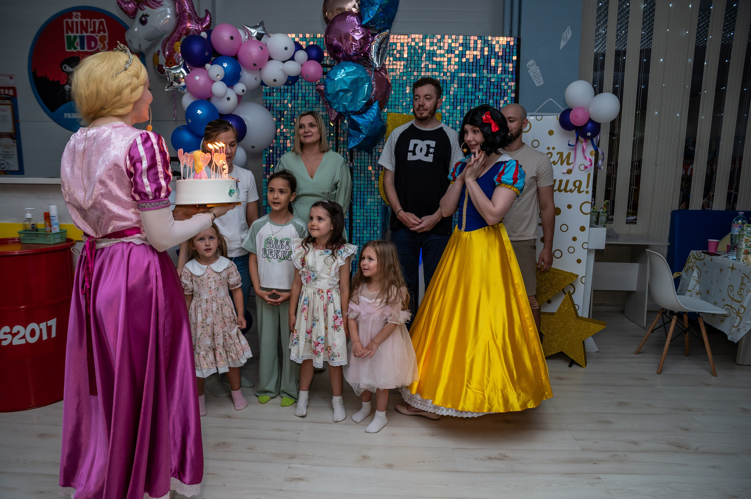 Игротека Ниндзя Кидс. Я Ольга Казанцева, фотографирую снимаю ваши киноистории и печатаю фото и цифровые портреты на холсте