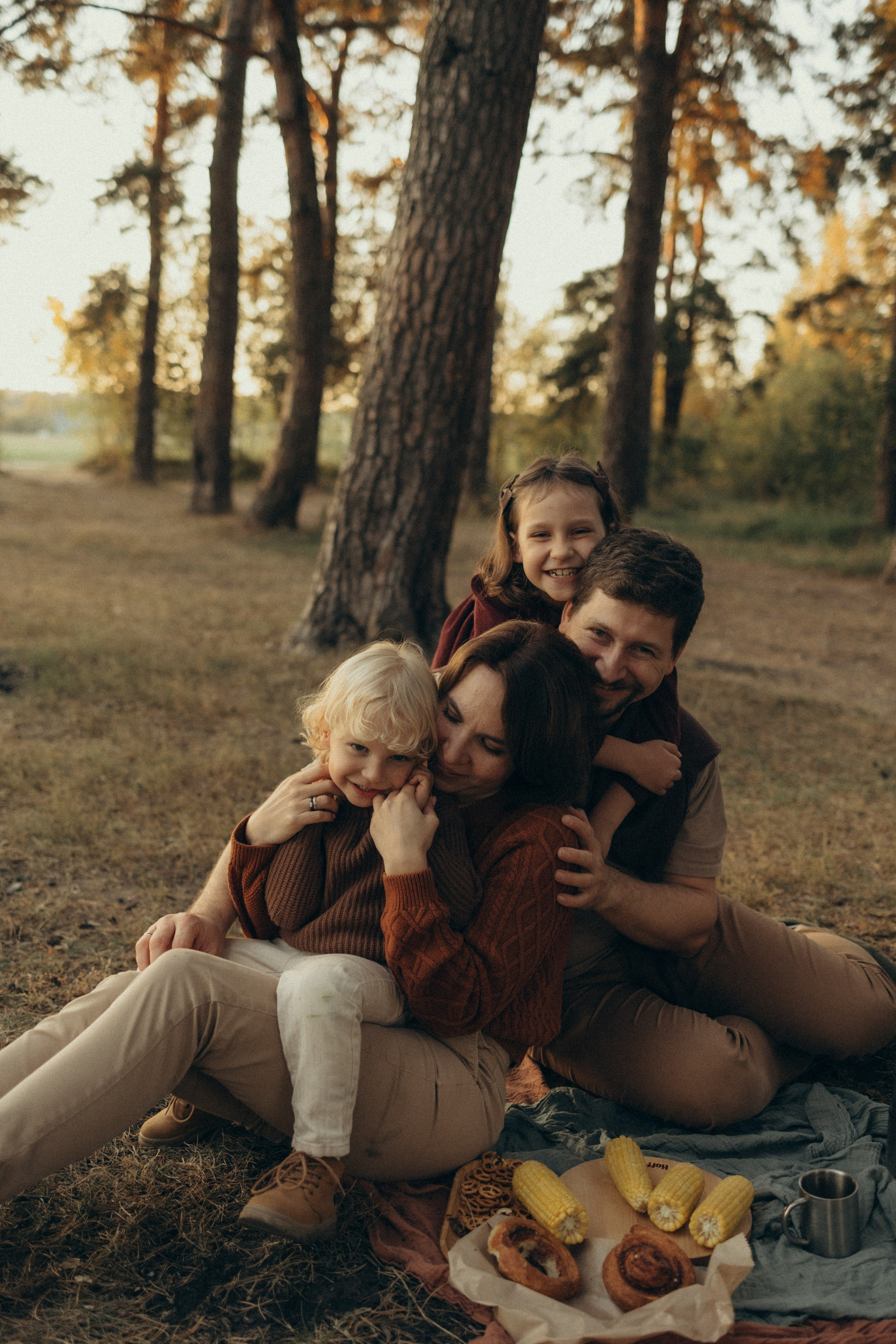 Светлана, Даниил, Оля и Юра. Семейный фотограф в Москве Бунина Маргарита