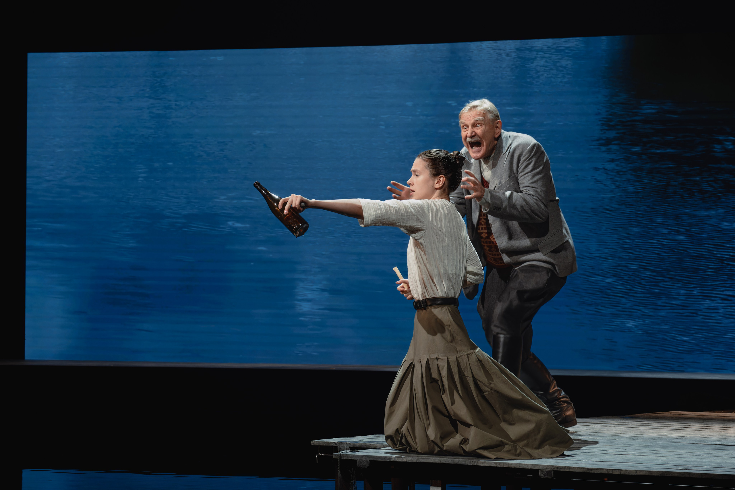 Театр Маяковского: Лес. Сайт фотографа Сергея Абрамова