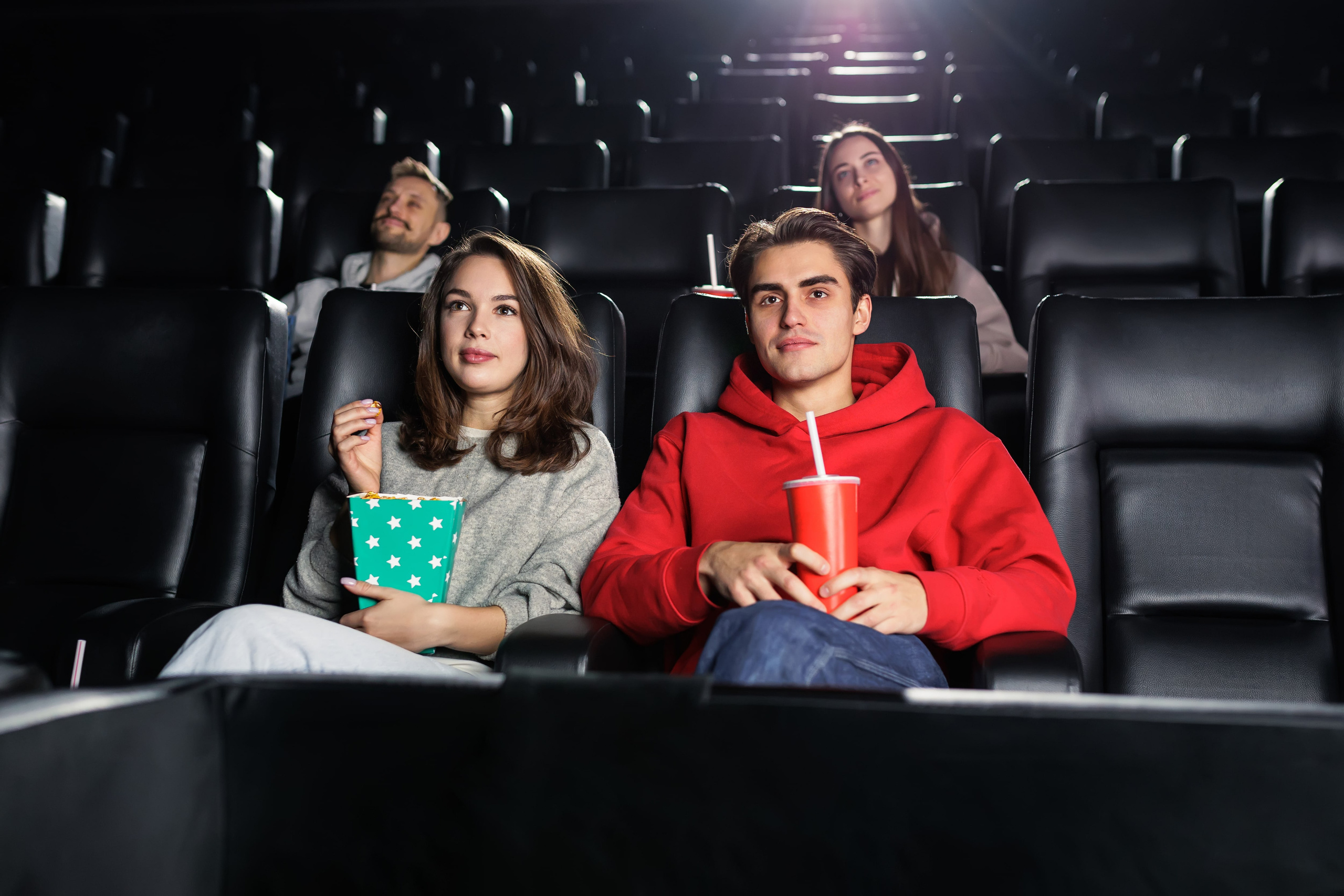 Студийные и уличные фотосессии людей. Фотограф Андрей Македонский