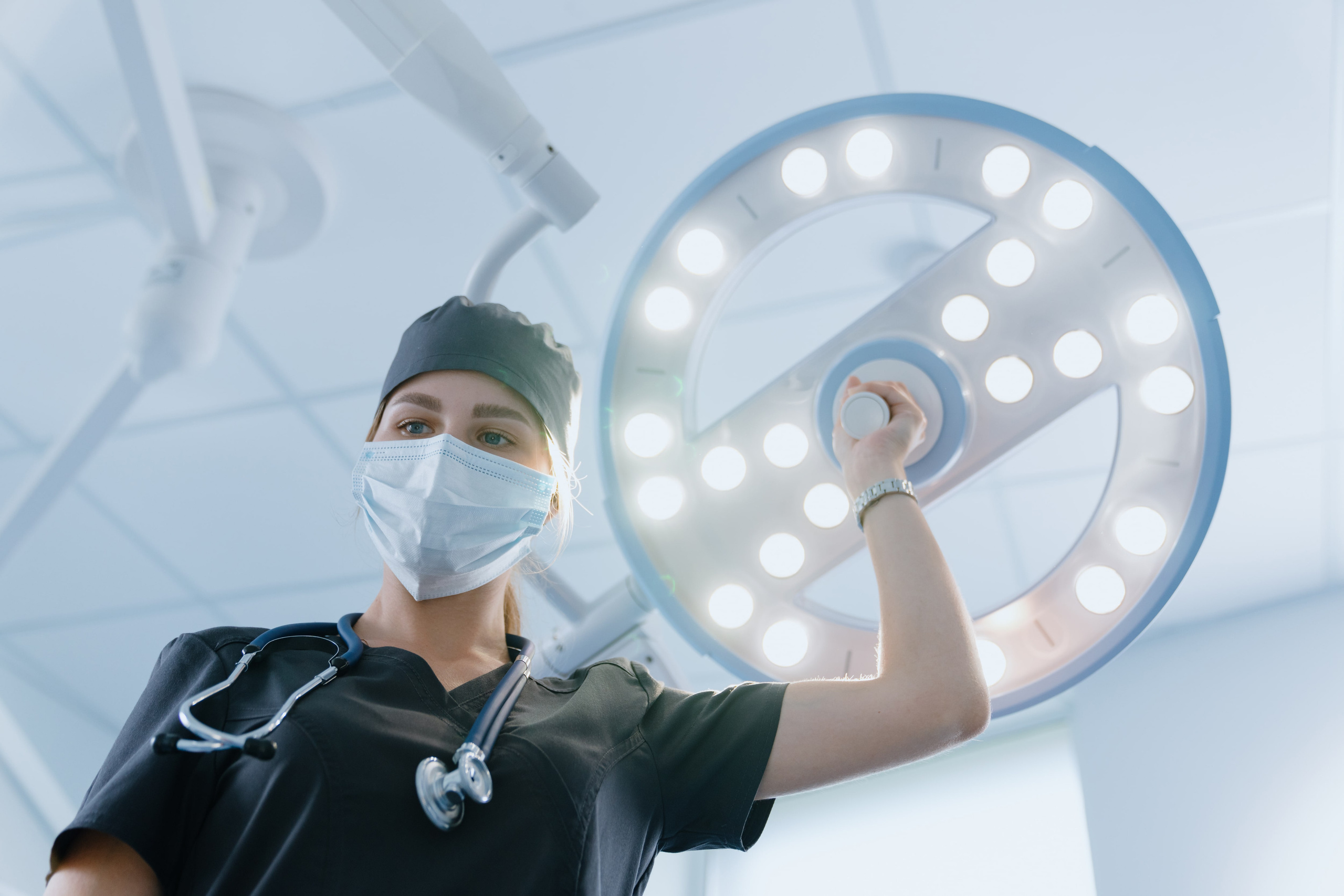 Студийные и уличные фотосессии людей. Фотограф Андрей Македонский