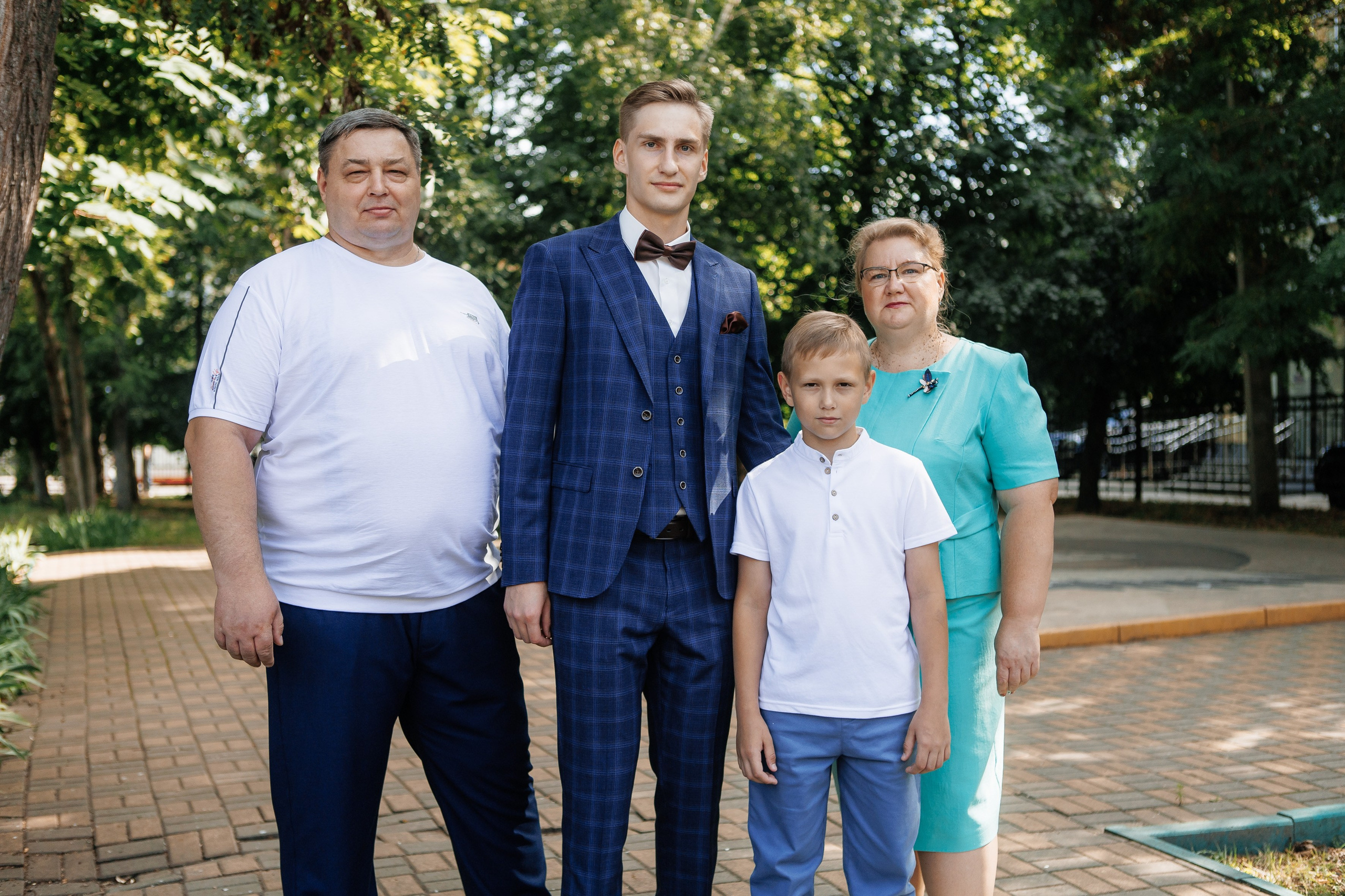 Выпускной Гимназия 12 2024 г. Свадебный и портретный Фотограф в Липецке Дмитрий Котюков