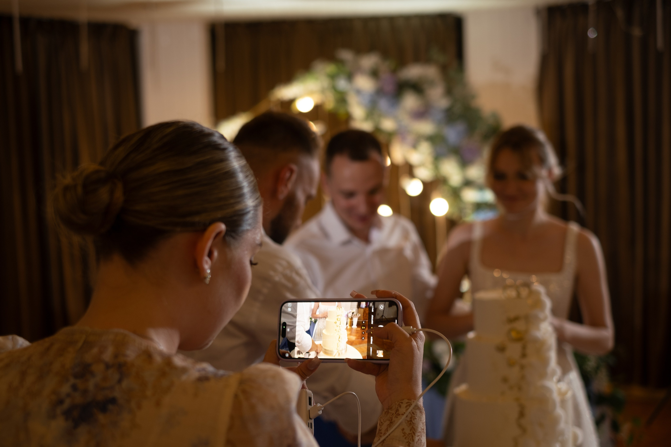 Свадебный репортаж в Крыму | Живые фото | Илья Желдак. Профессиональная фотосъемка в Крыму. Натуральные эмоции и живые кадры. Забронируйте дату прямо сейчас!