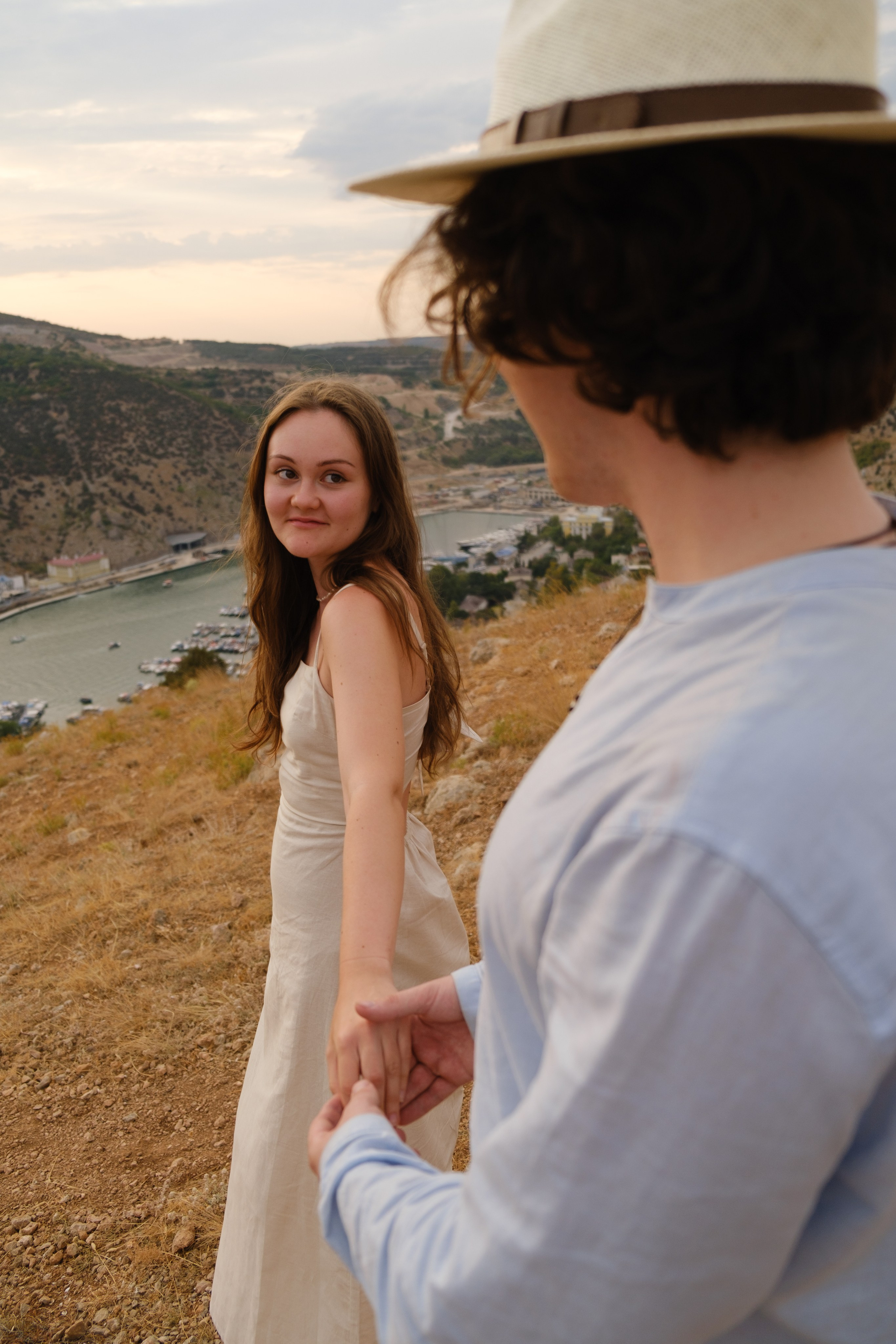 Л+Н в Балаклаве. Профессиональная фотосъемка в Крыму. Натуральные эмоции и живые кадры. Забронируйте дату прямо сейчас!