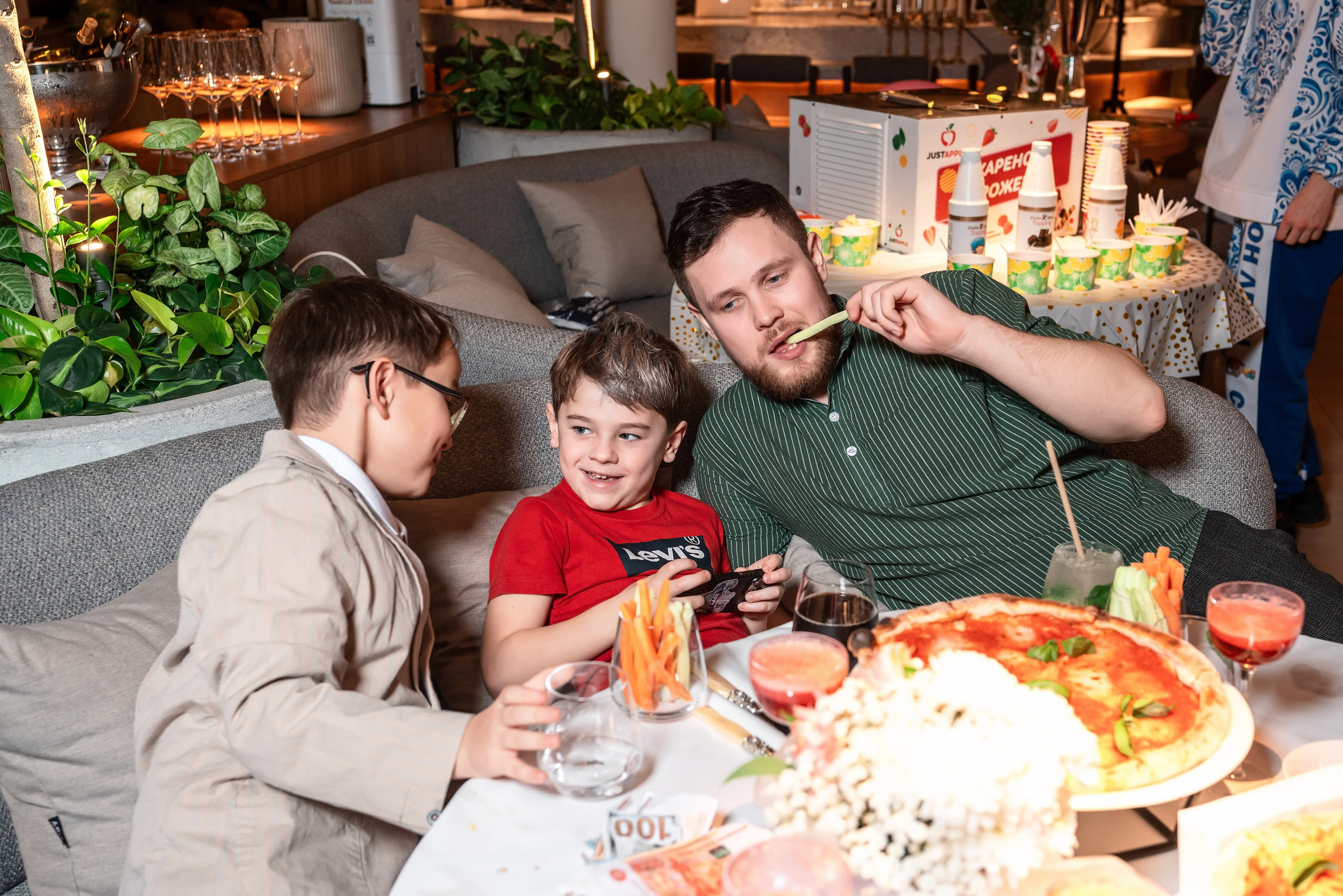 Фотограф в Сочи на день рождение. Фотограф Сочи