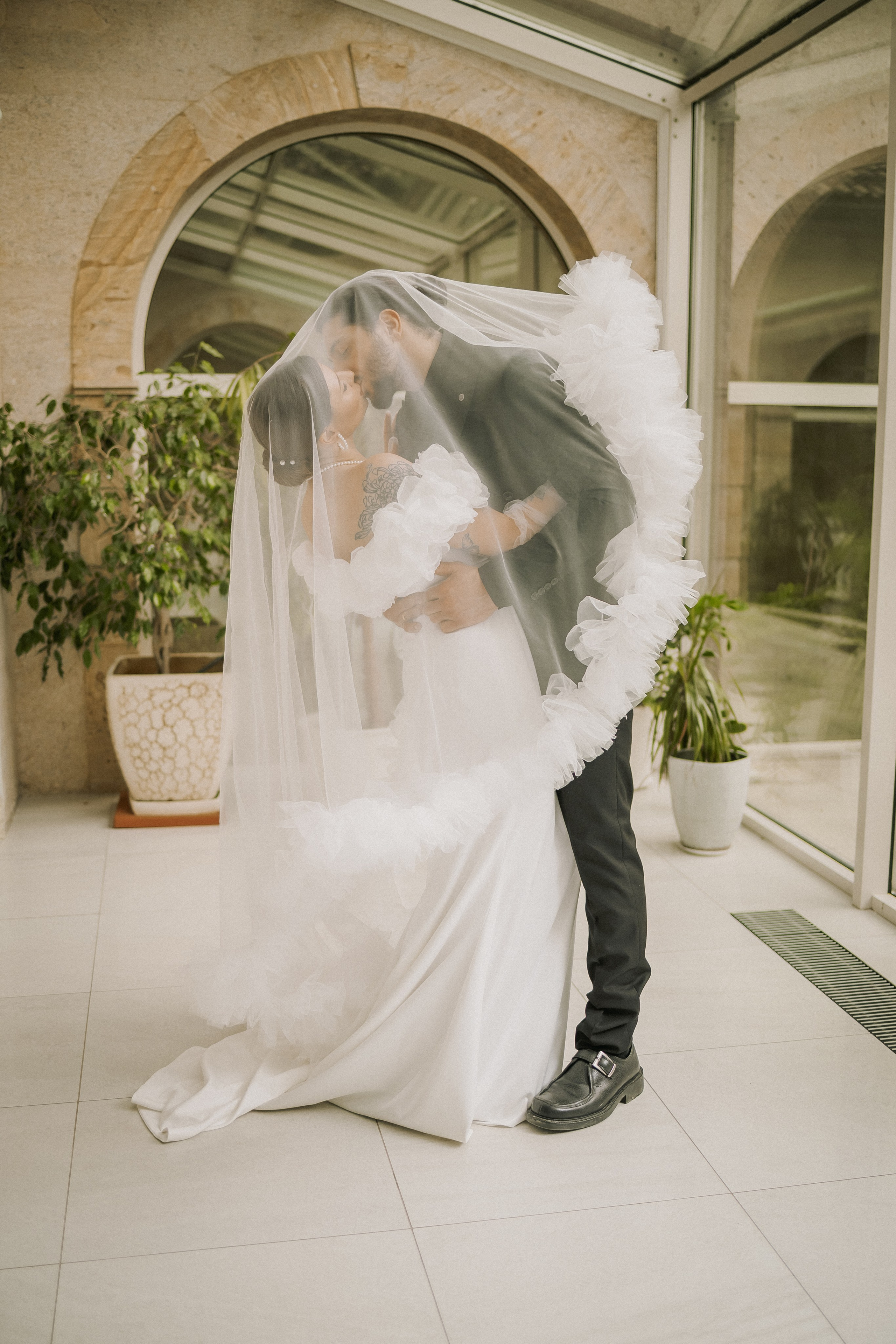 Аль-Барр и Наташа. Невероятная история. Свадебная фотография. Арина Рубах