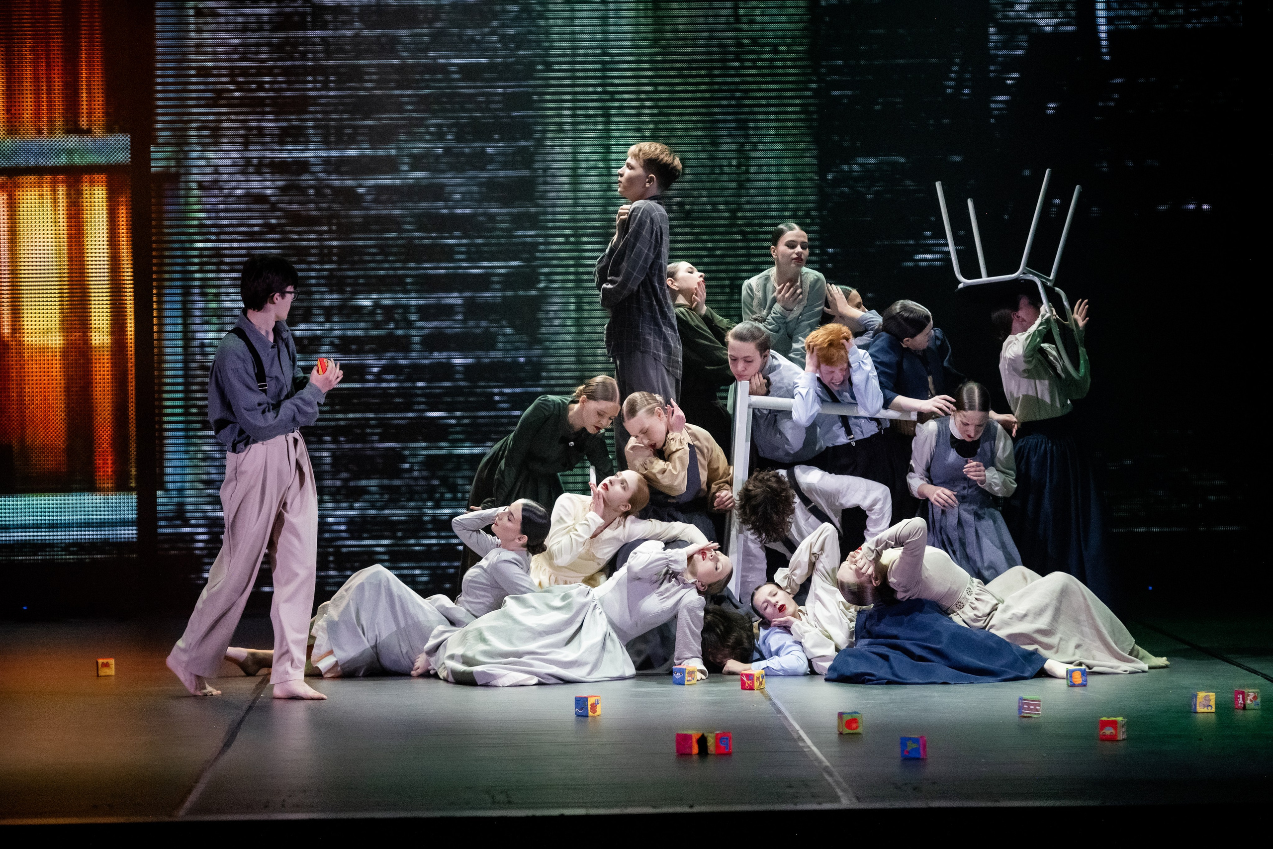 Концерты студии современной хореографии Пространные танцы. Дом детской фотографии Арсюткиной Наталии™