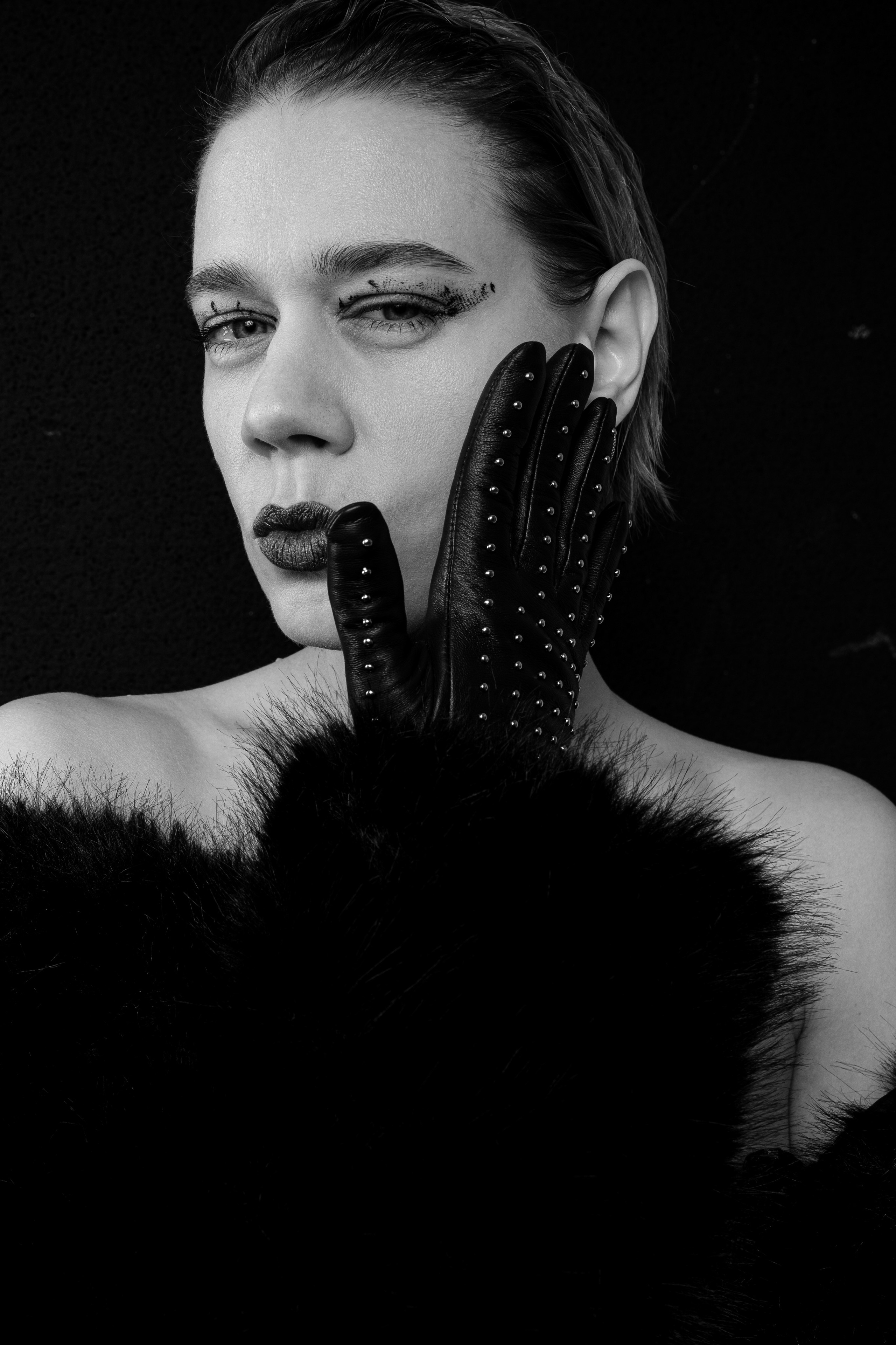 Сабина тёмное. Алексей Никифоров свадебный и семейный фотограф Москва, Химки