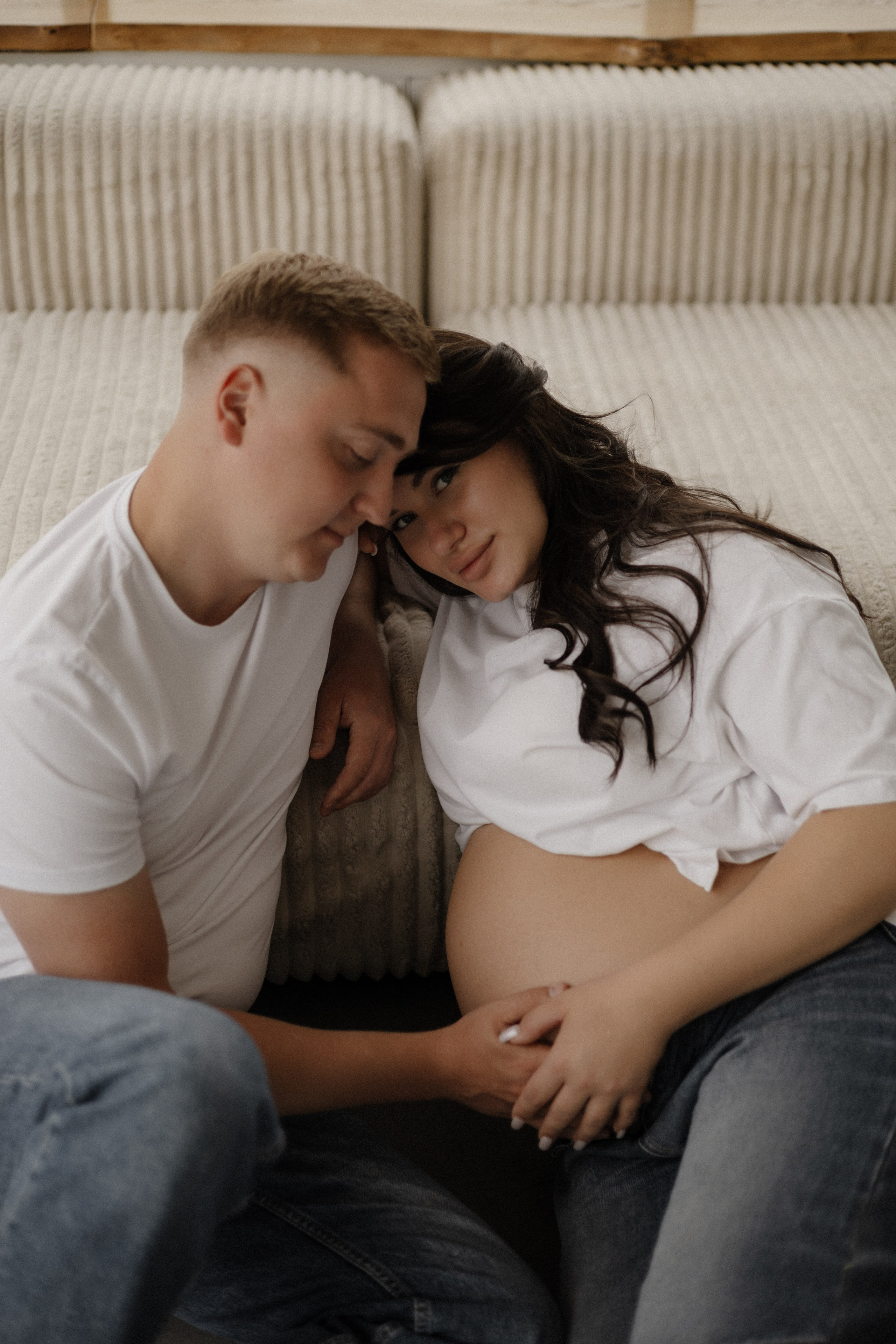 Екатерина и Артем фотосессия в студии. Свадебный и портретный фотограф в Москве Анастасия Масюк