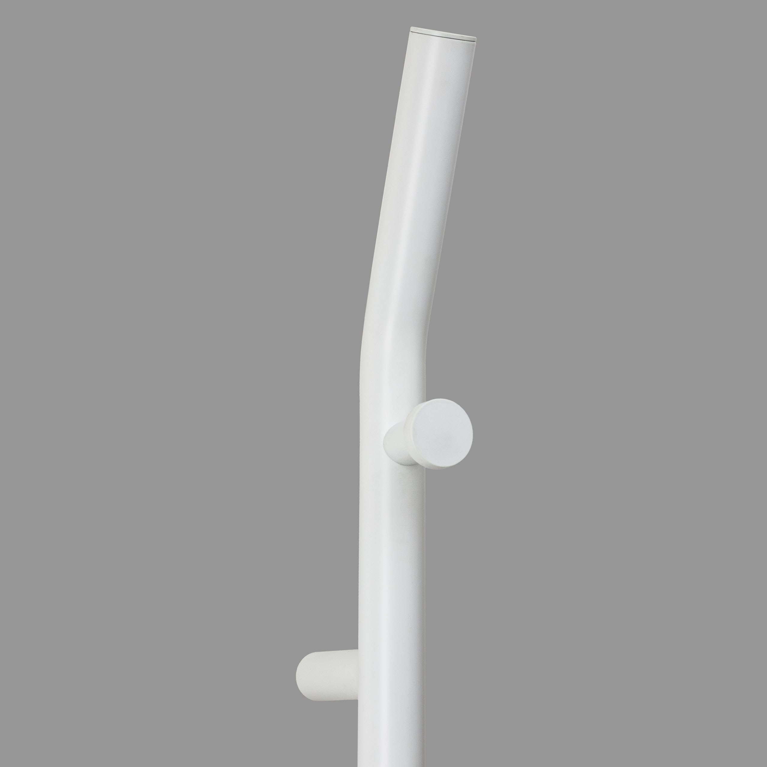 Предметные фотографии полотенцесушителей