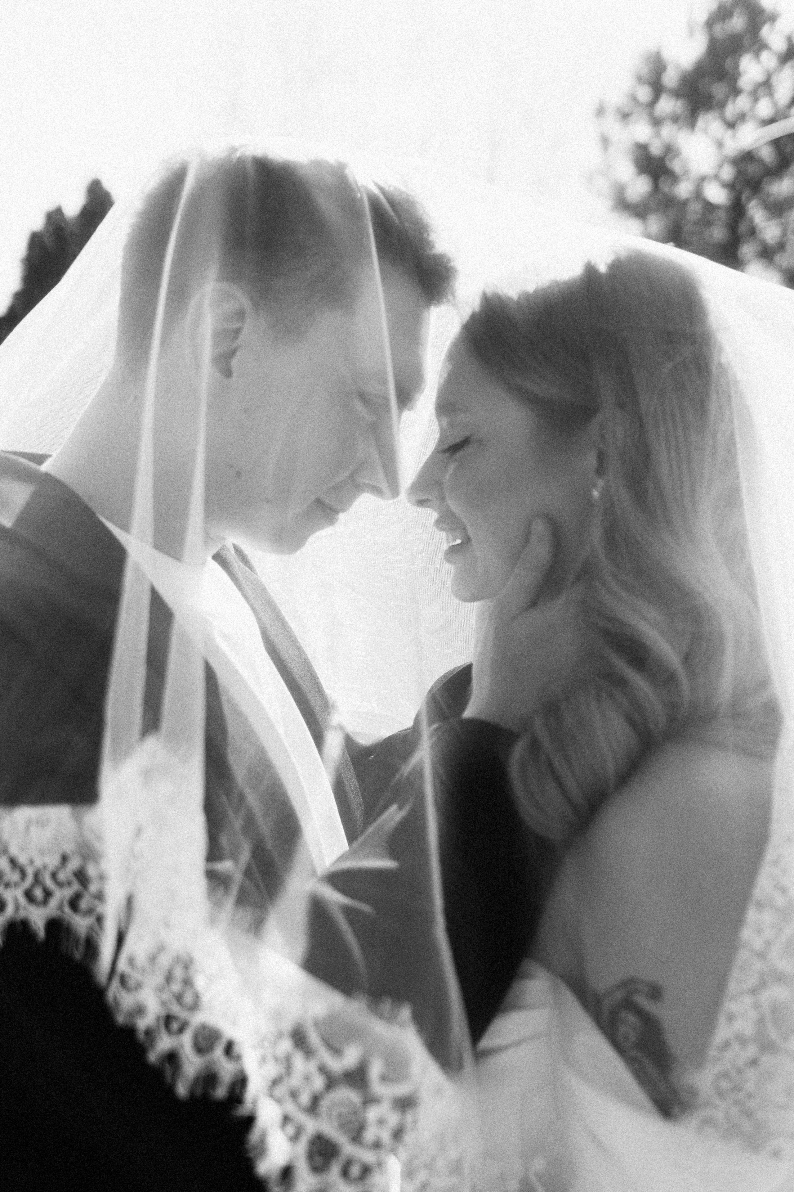 Влад и Алина. Весна началась. Свадебный и портретный фотограф в Москве Кристина Золотова