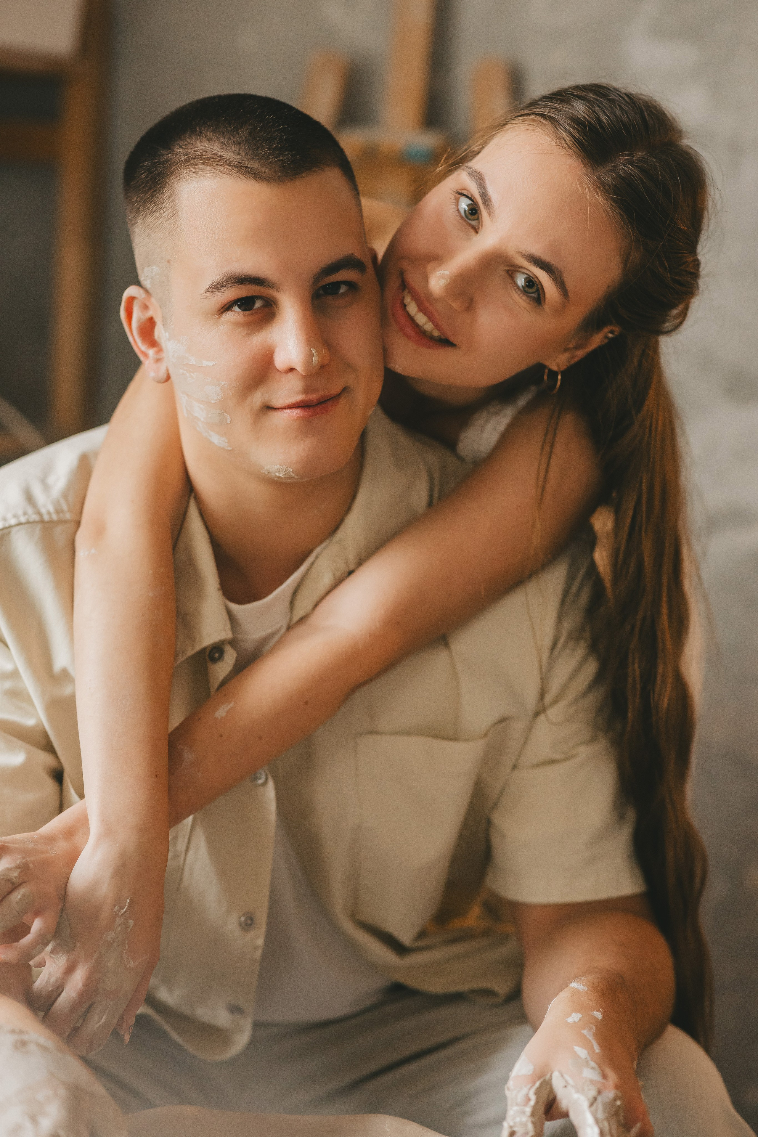 Дима и Даша в гончарной мастерской. Семейный lifestyle фотограф в Санкт-Петербурге Людмила Пахомова