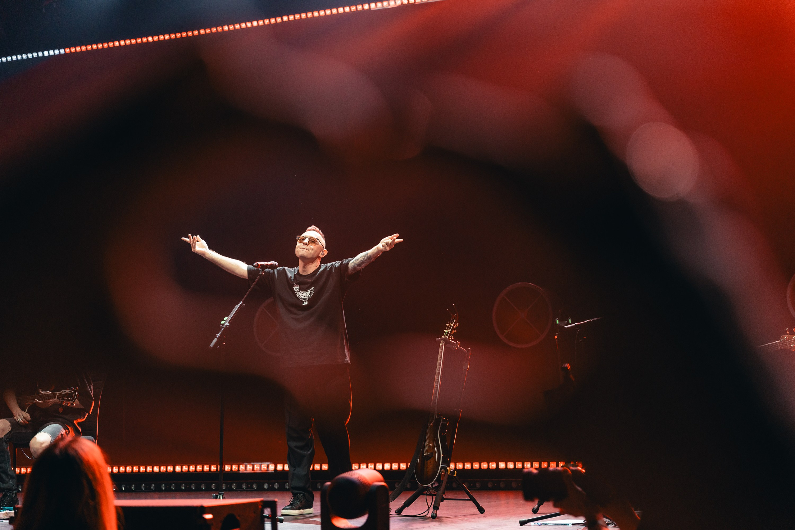 Звери. Магия музыки в кадре: Концертная Фотография