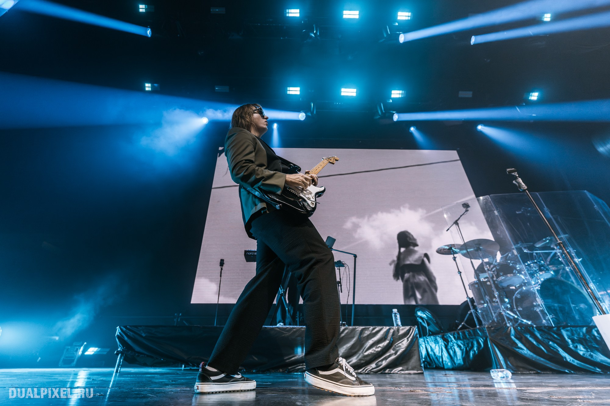 Mona. Магия музыки в кадре: Концертная Фотография